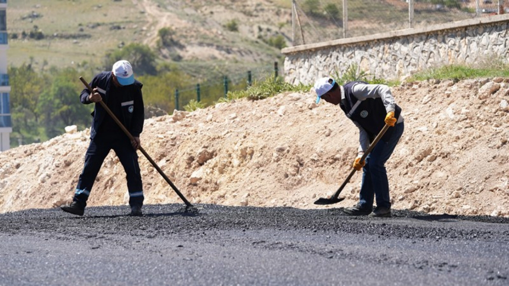 Çamurlu ve Bulgurlu'ya Asfalt Hizmeti