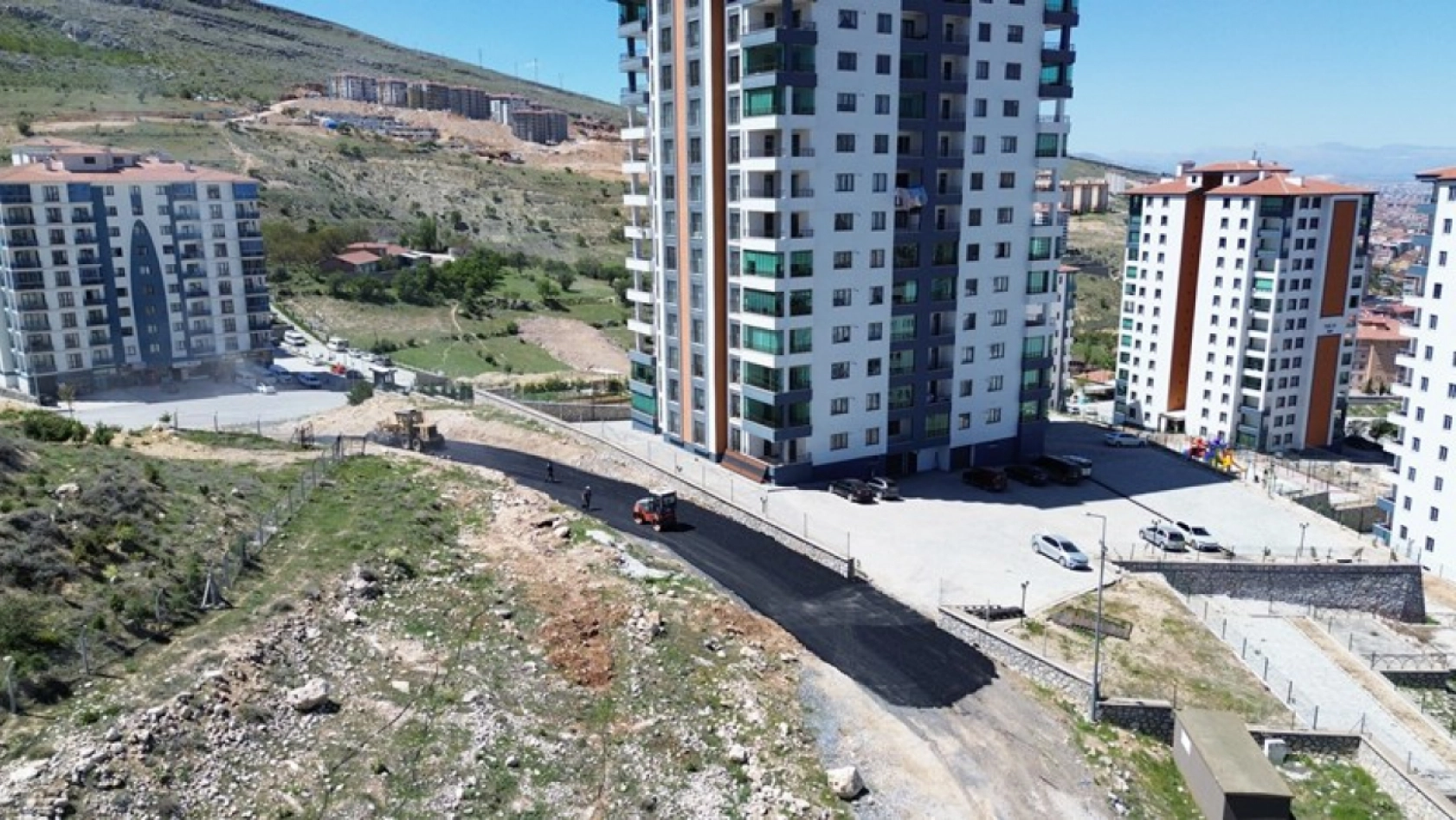 Çamurlu ve Bulgurlu'ya Asfalt Hizmeti