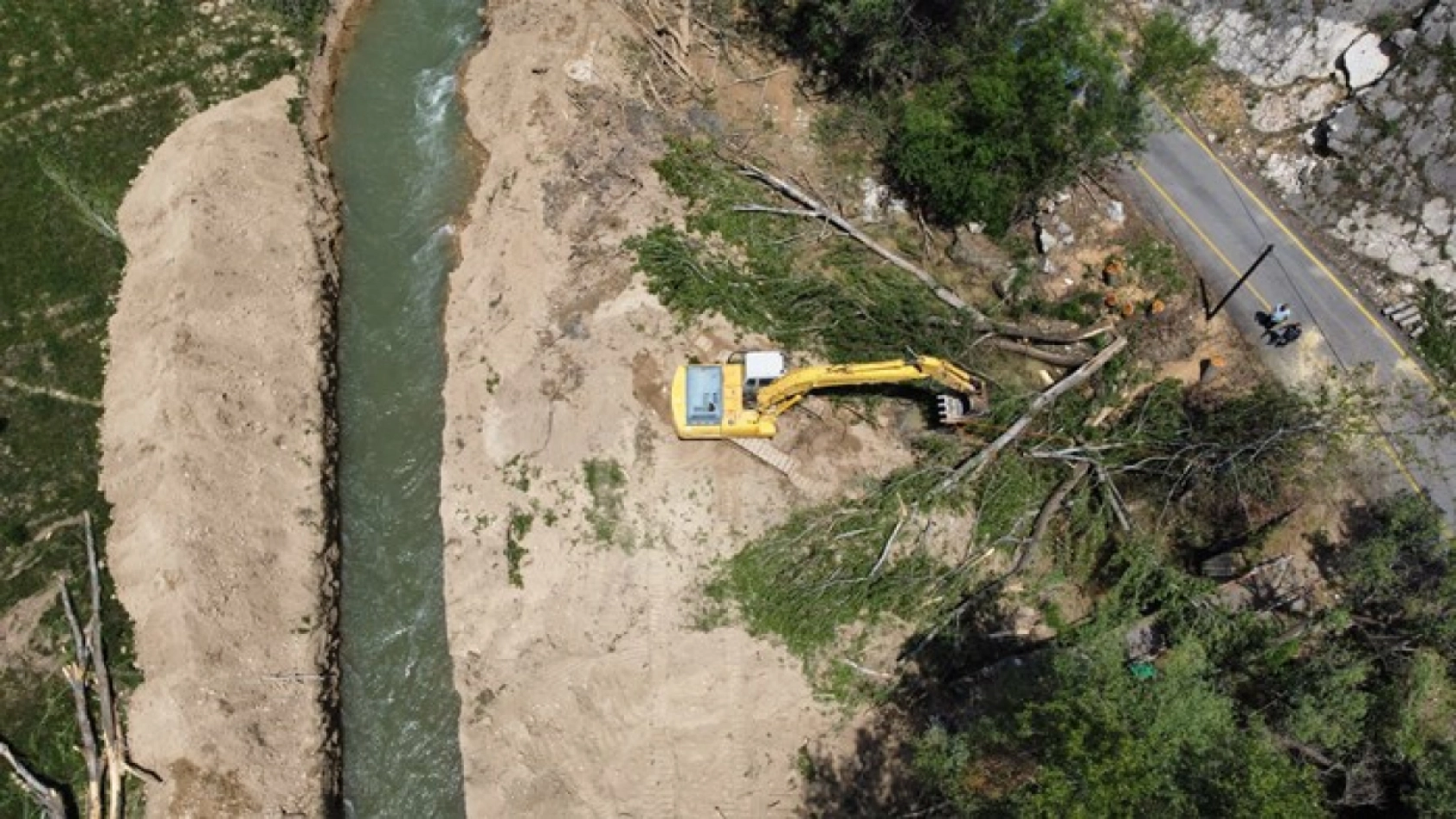 Hacılar Şeyhli Mahallesi köprü yapımına başlandı
