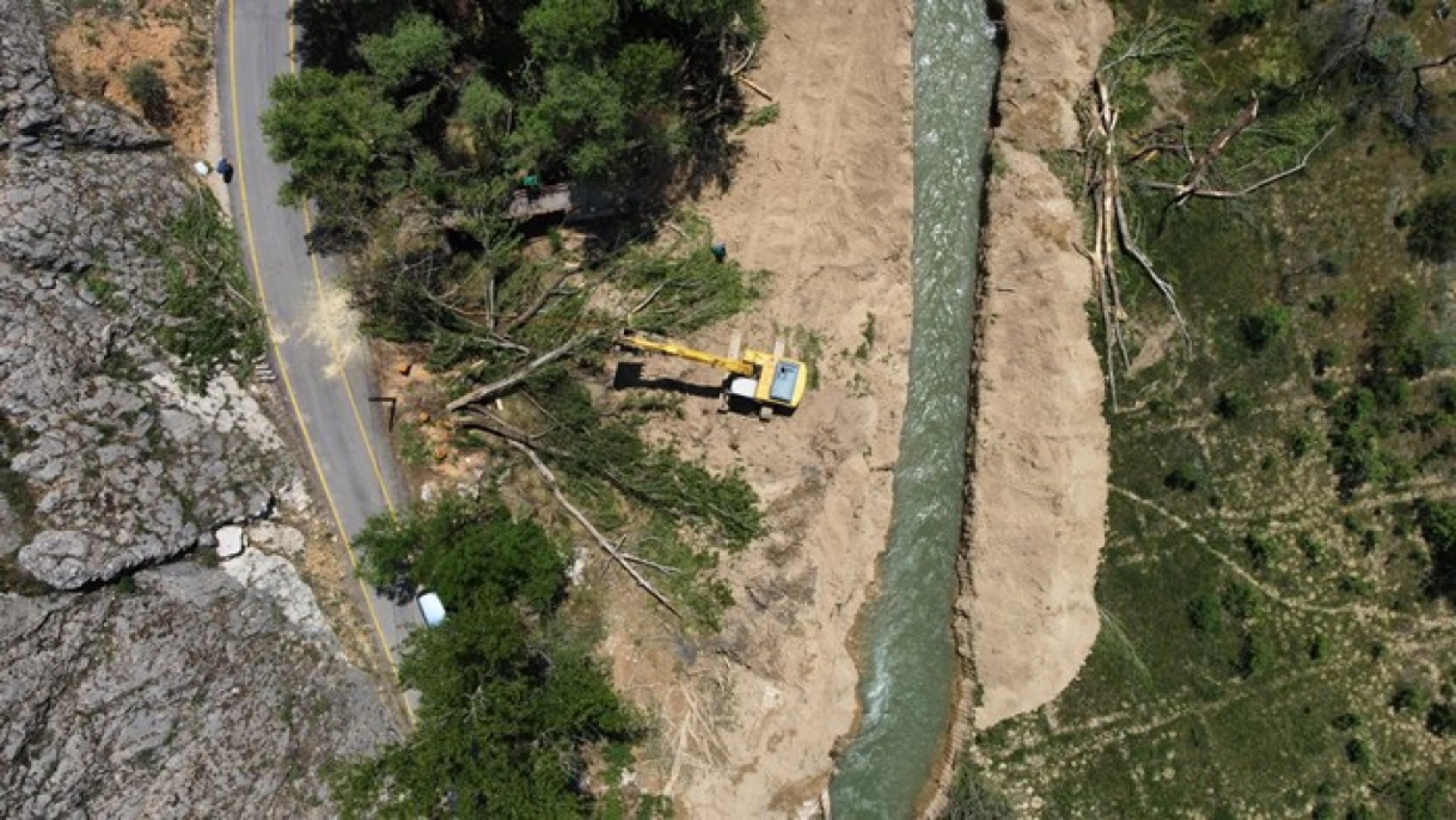 Hacılar Şeyhli Mahallesi köprü yapımına başlandı