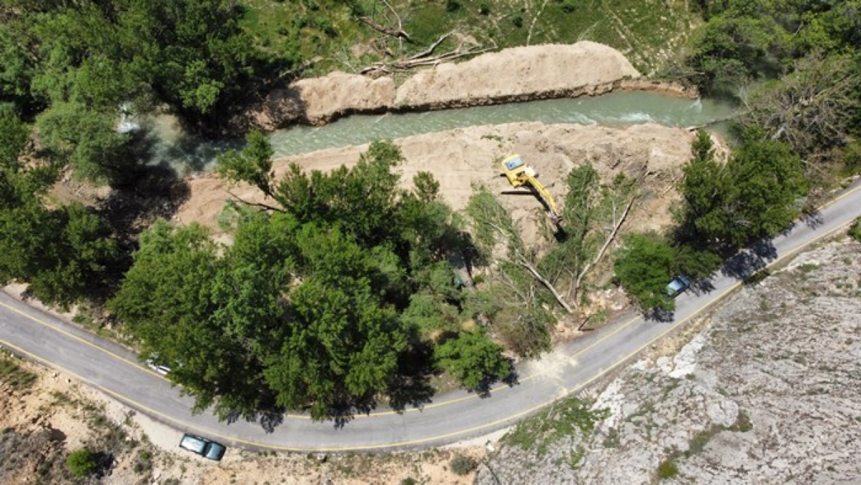 Hacılar Şeyhli Mahallesi köprü yapımına başlandı