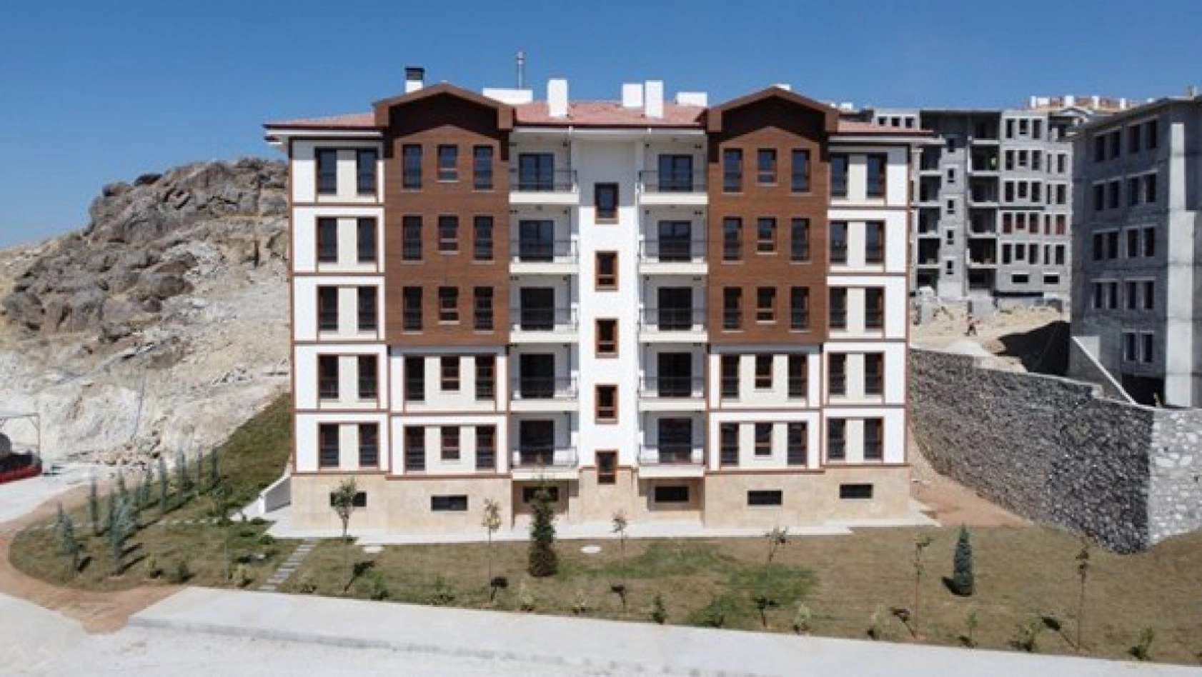 5 bin 24 konut hızla yükseliyor