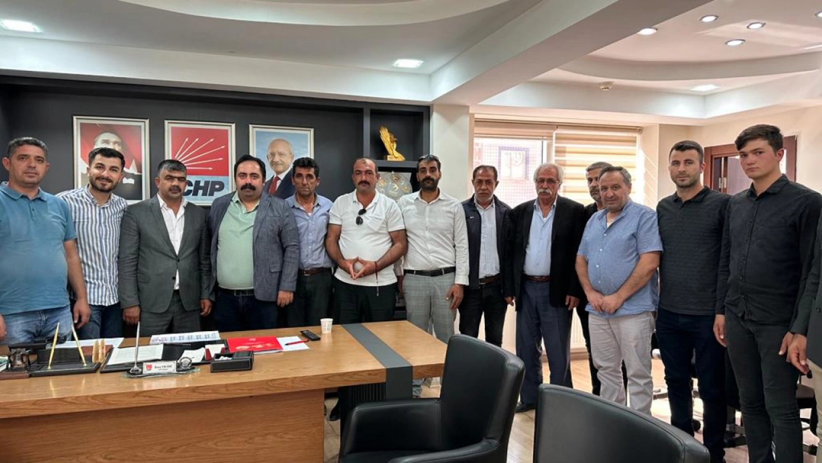 Ali Karakuş ve Ekibinden CHP'ye Ziyaret