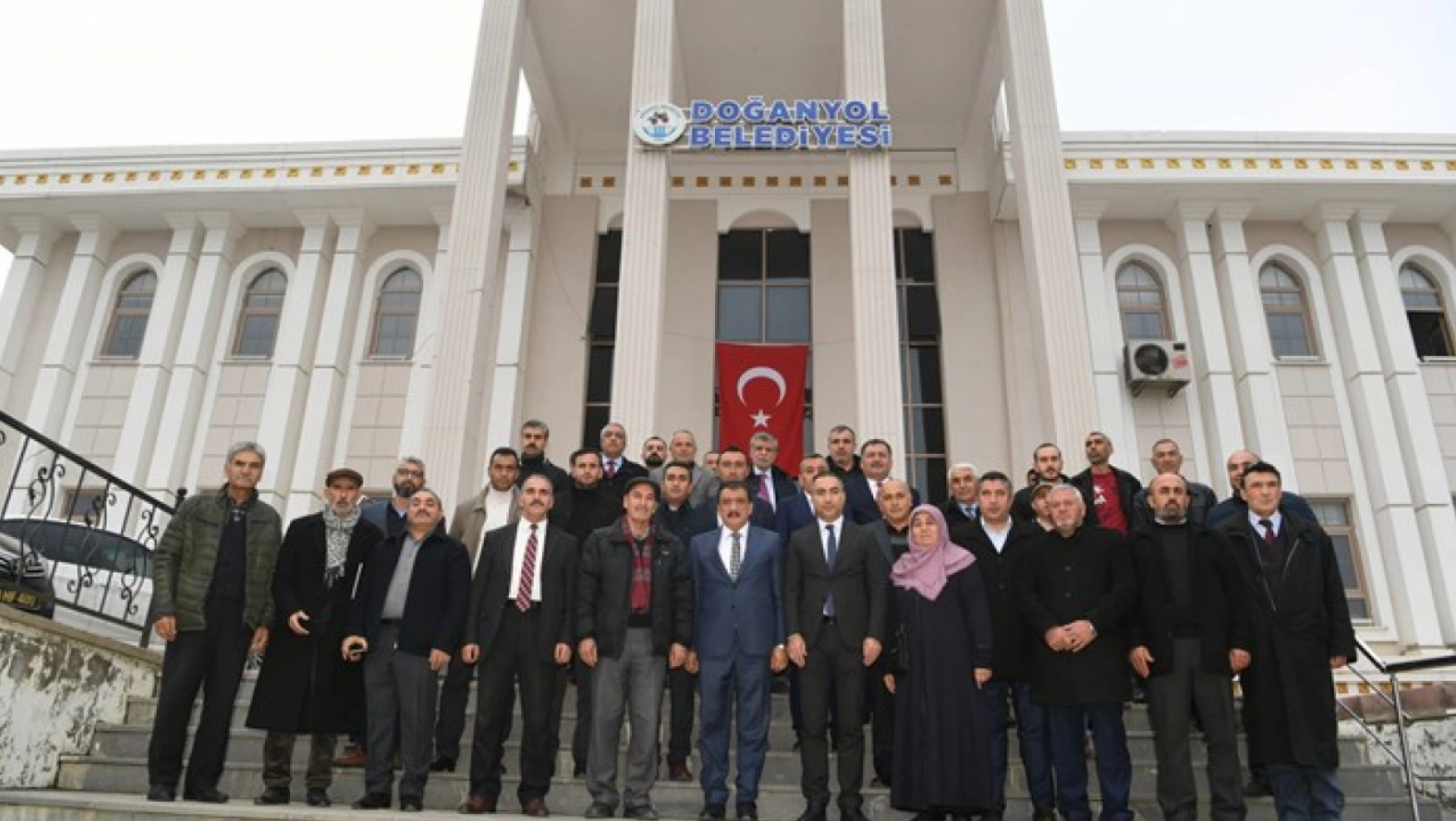 Başkan Gürkan Doğanyol'da Muhtarlarla Bir Araya Geldi