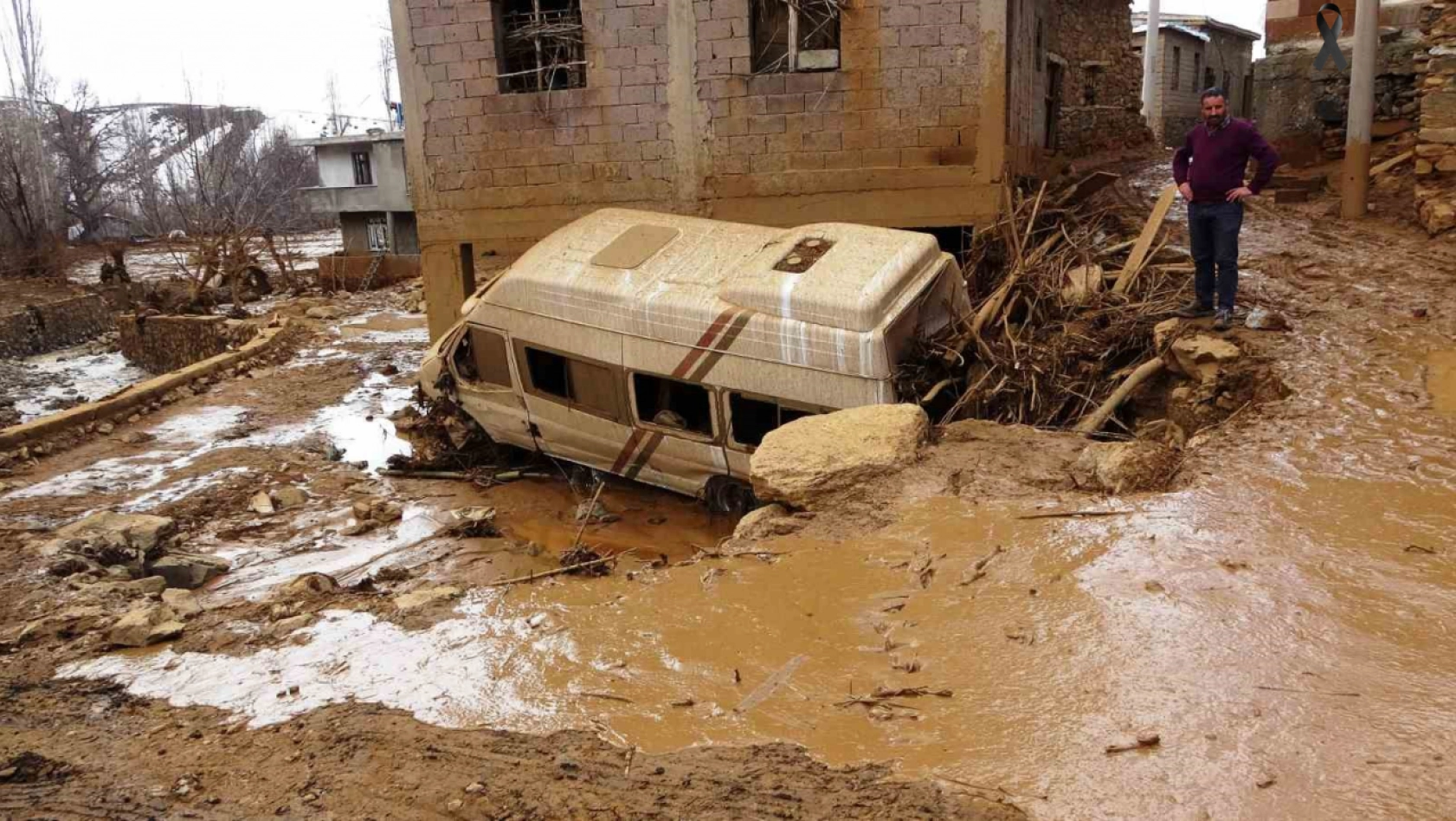 Bitlis'teki sel baskını sonrası zarar tespit çalışmaları tamamlandı