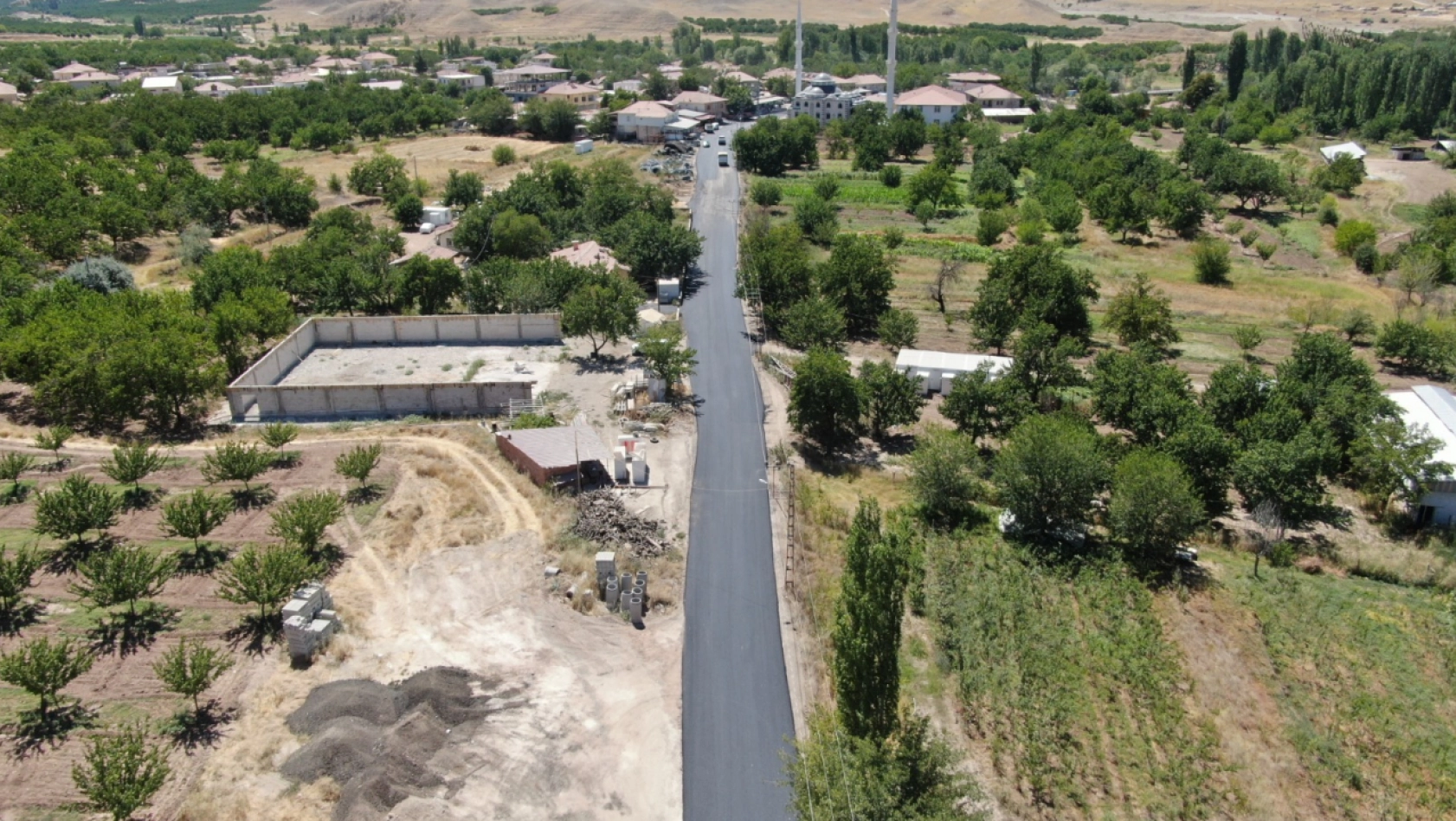 Doğantepe Mahallesinin yolları asfaltlandı