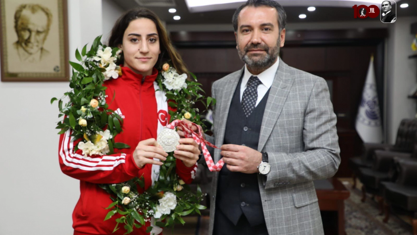 Gizem Özer EUBC U-22 Avrupa Şampiyonası İçin Karadağ'a Gitti