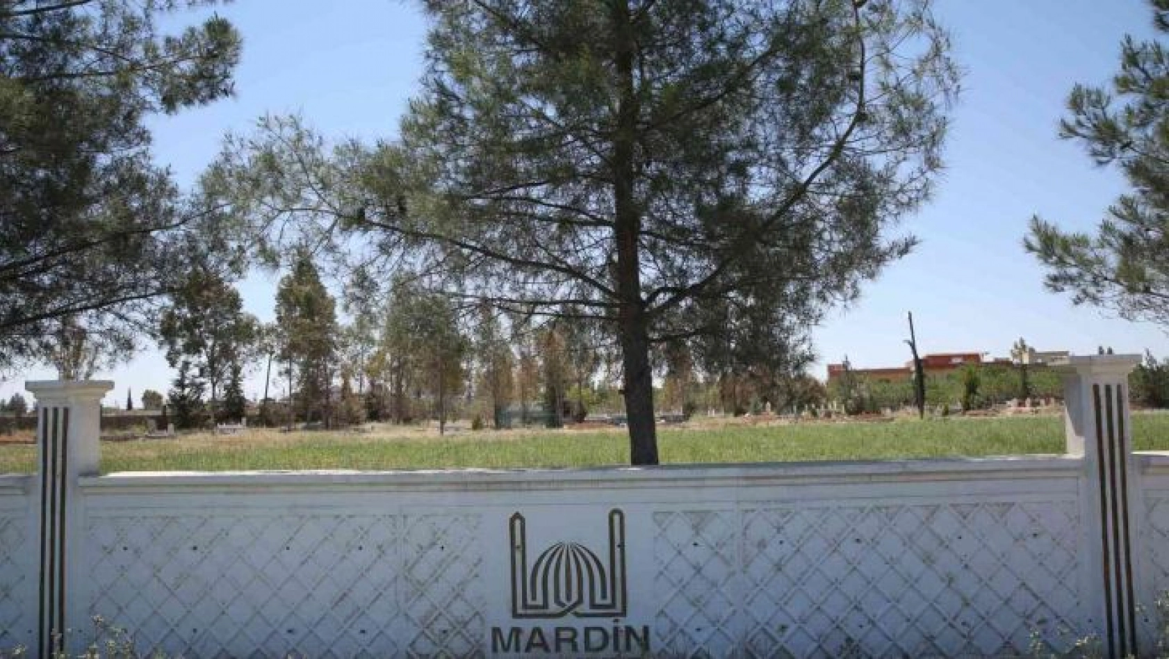 Mardin'de 103 mezar vatandaşa teslim edildi