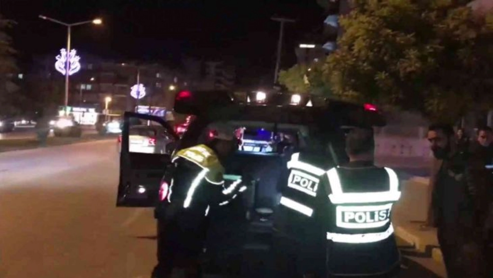 Şanlıurfa'da 431 polisin katılımıyla huzur uygulaması gerçekleştirildi