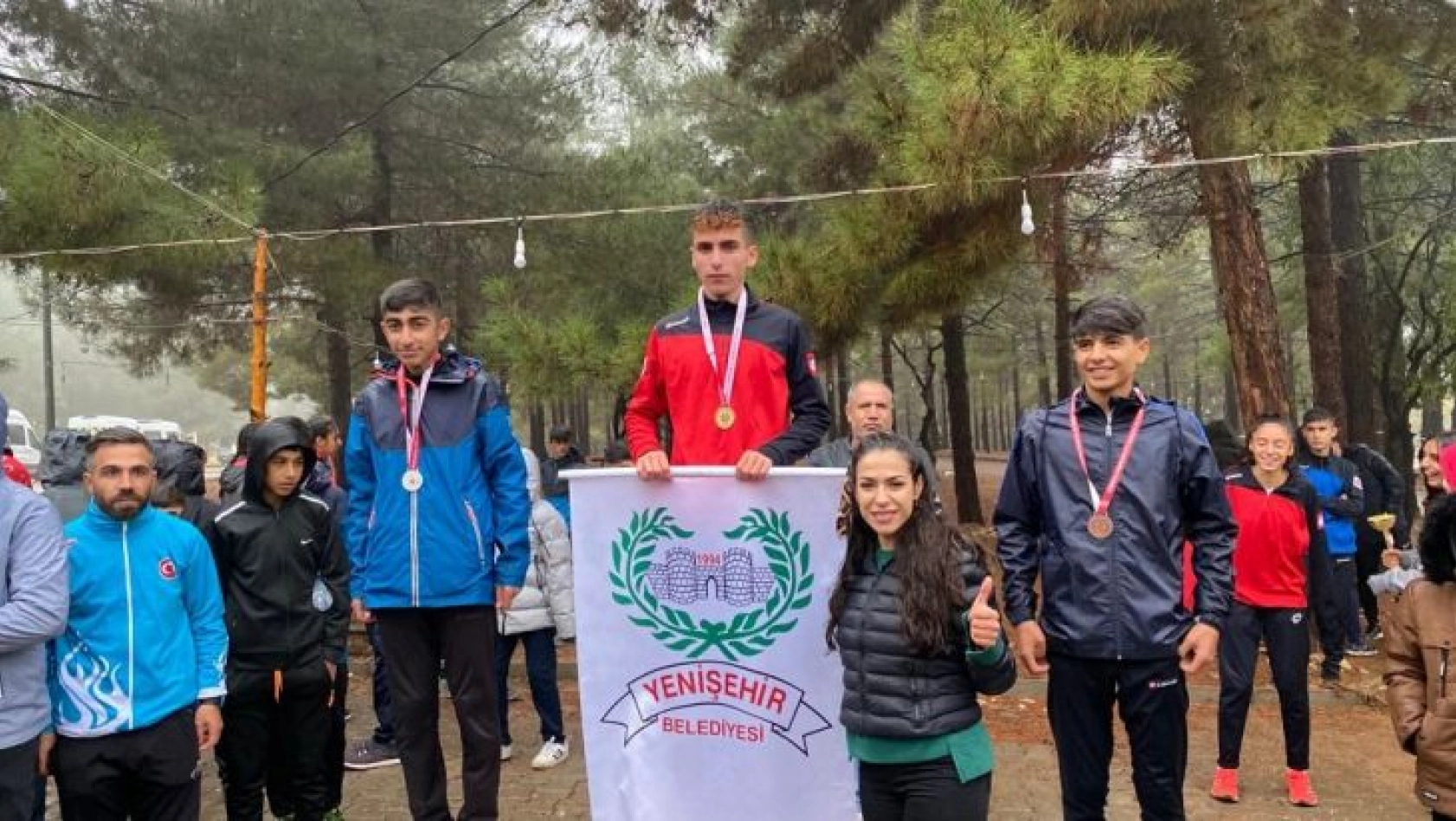 Yenişehir atletizm U16 yarı finalde