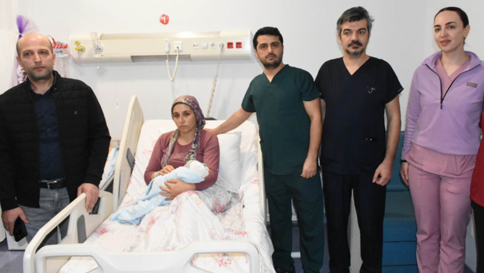 6 Şubat depremde kızını kaybeden anne aynı tarihte doğum yaptı