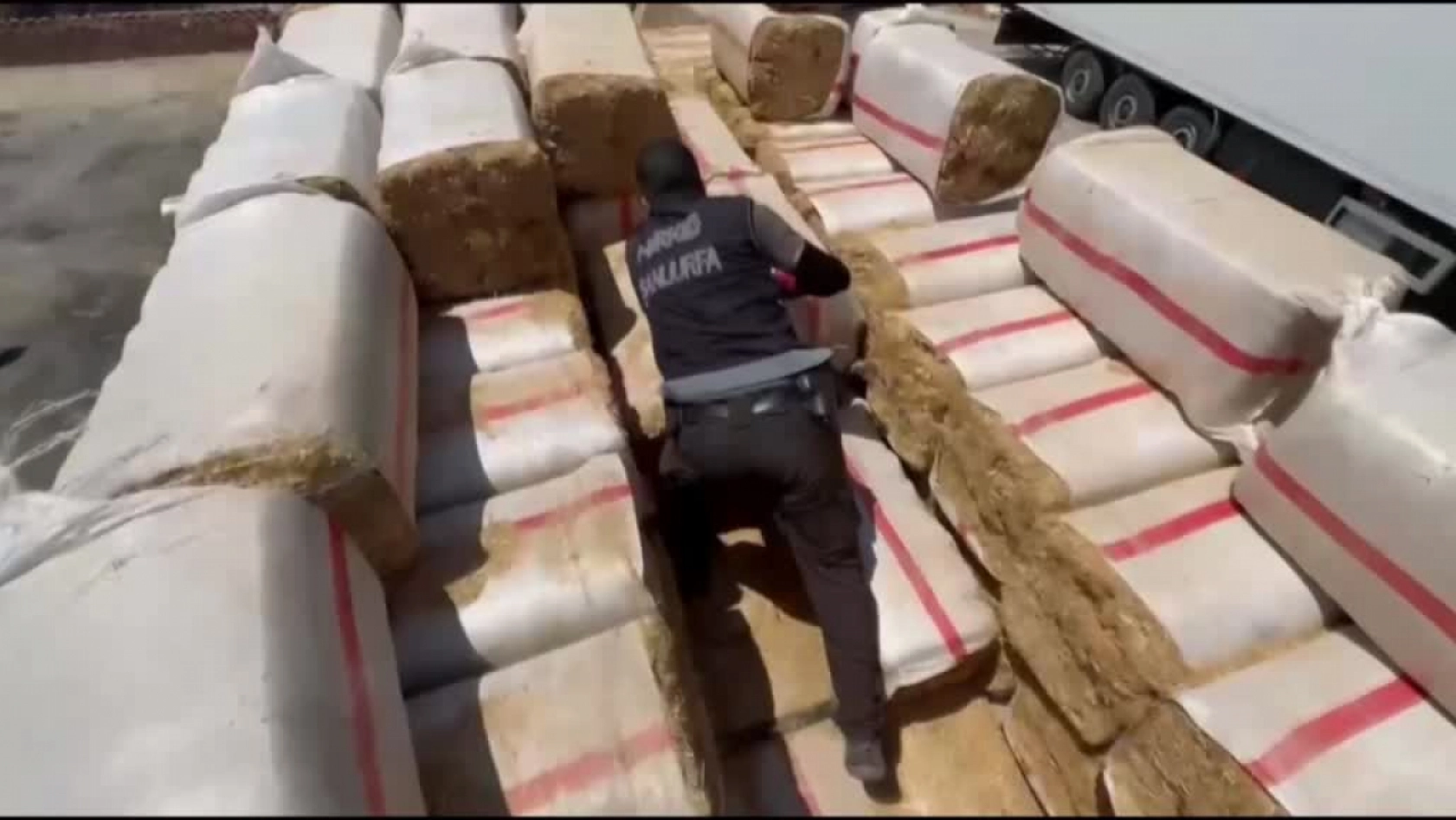 73 İlde Uyuşturucu Operasyonu: 1695 Şüpheli Yakalandı