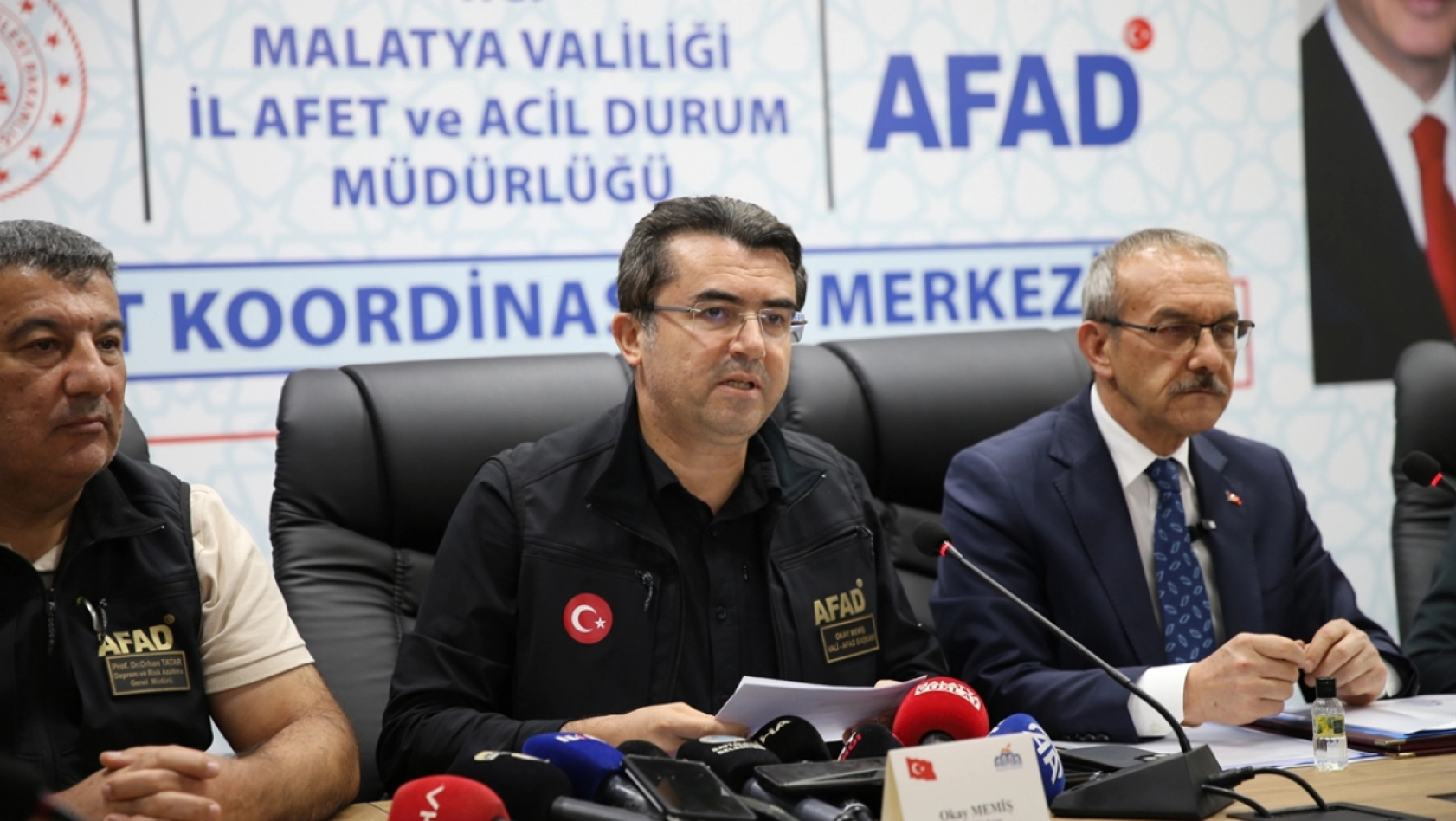 AFAD Başkanı Memiş, Malatya ve Sivas'taki depremlere ilişkin açıklama yaptı