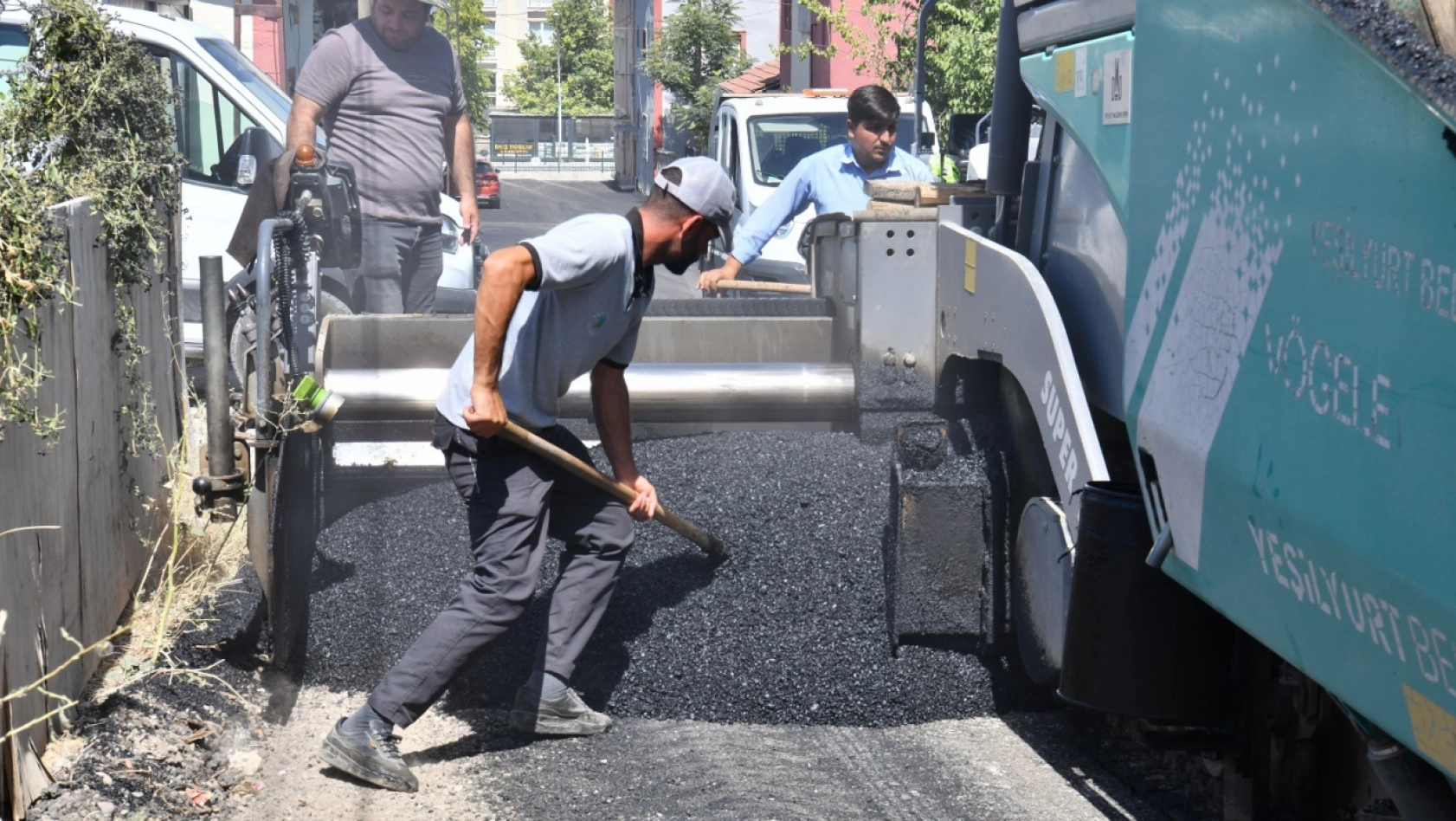 Aşağıbağlar Mahallesi Konforlu Yollara Kavuşuyor