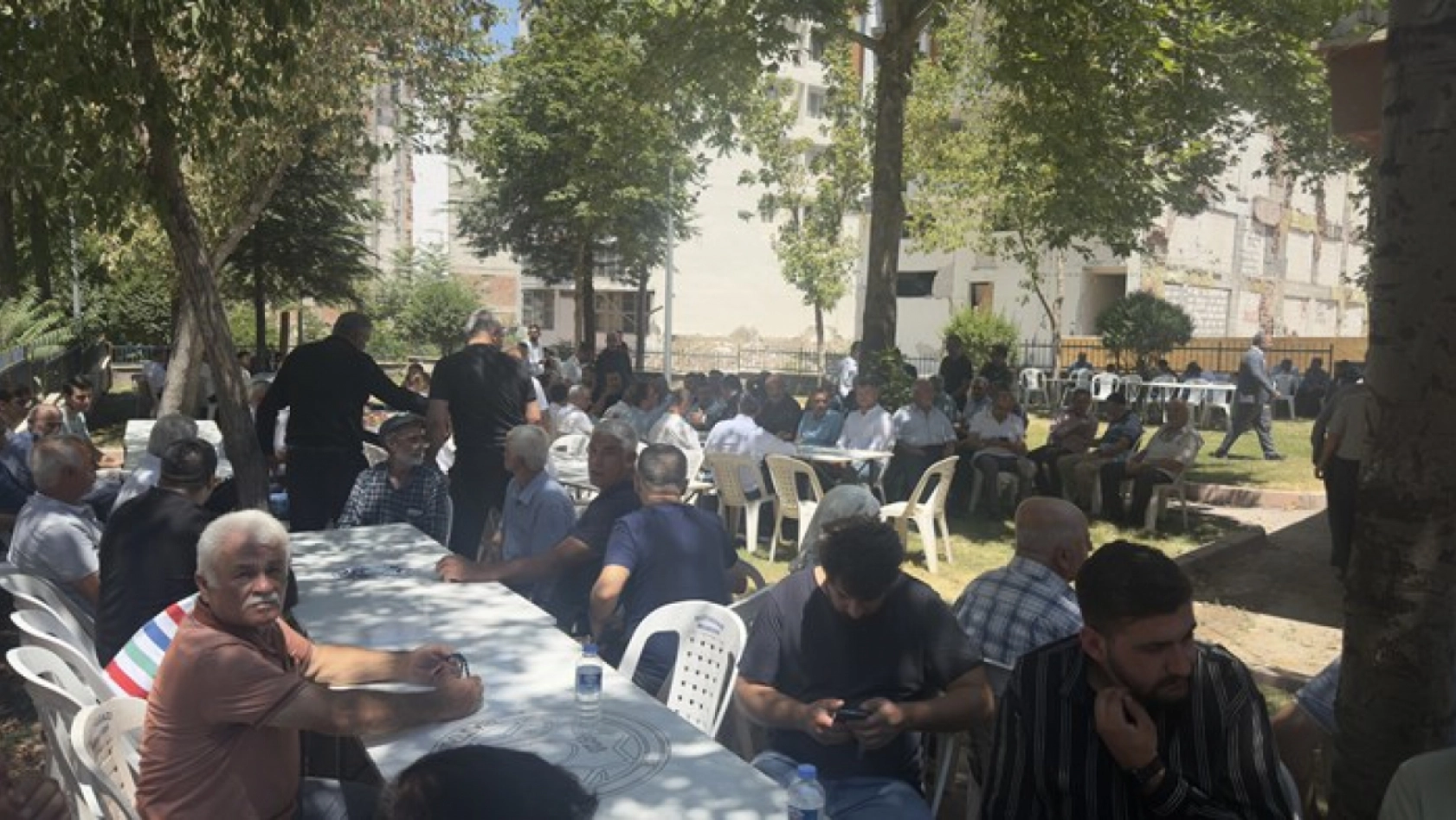 Aşure Sofrasında Birlik ve Kardeşlik Buluşması