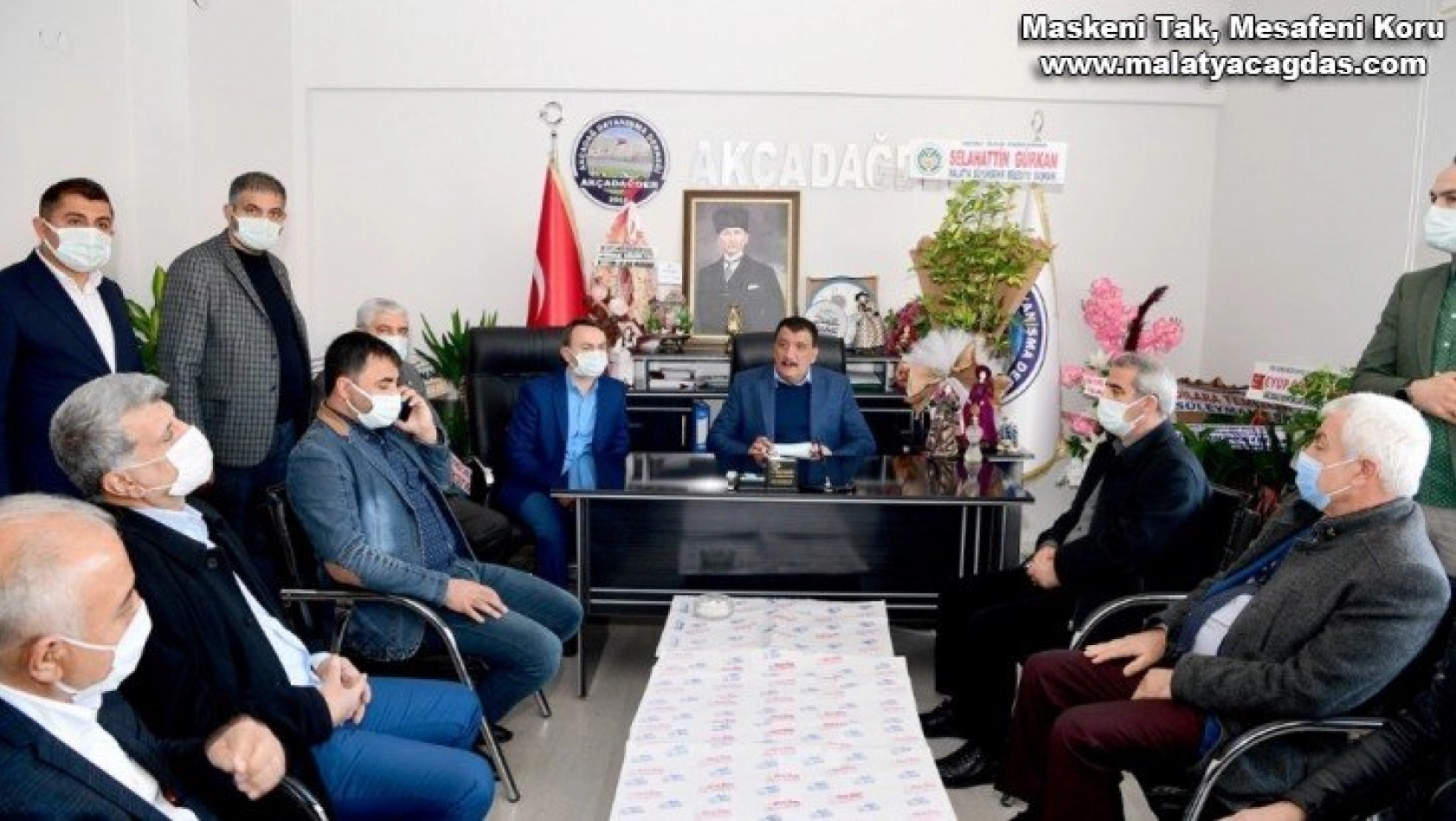 Başkan Gürkan Malatya'ya 'huzur şehri' diye bir tohum ektik