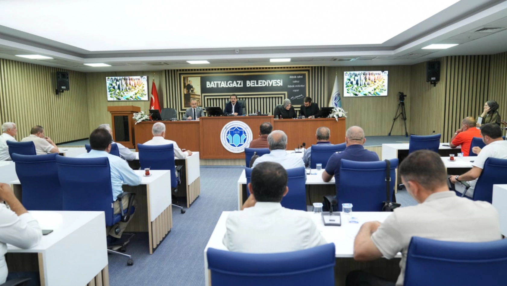 Başkan Taşkın: ''Her Bir Mahalleye Hizmet İçin Çalışıyoruz''