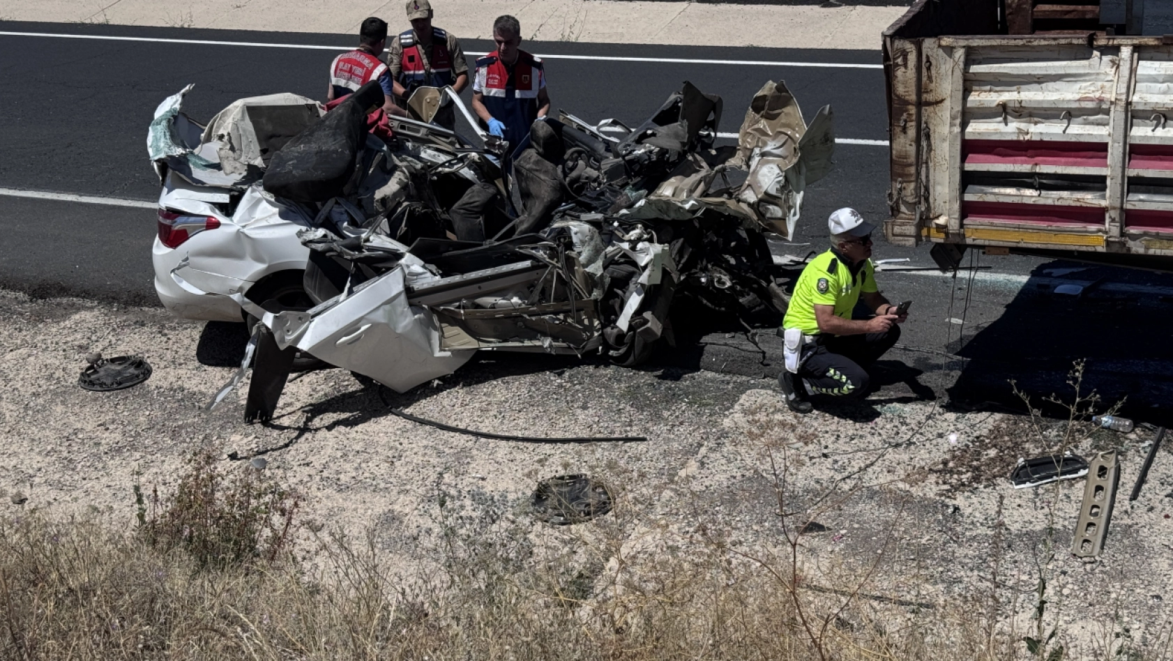 Çat Yolu Caddesi'ndeki Kaza Yürekleri Yaktı