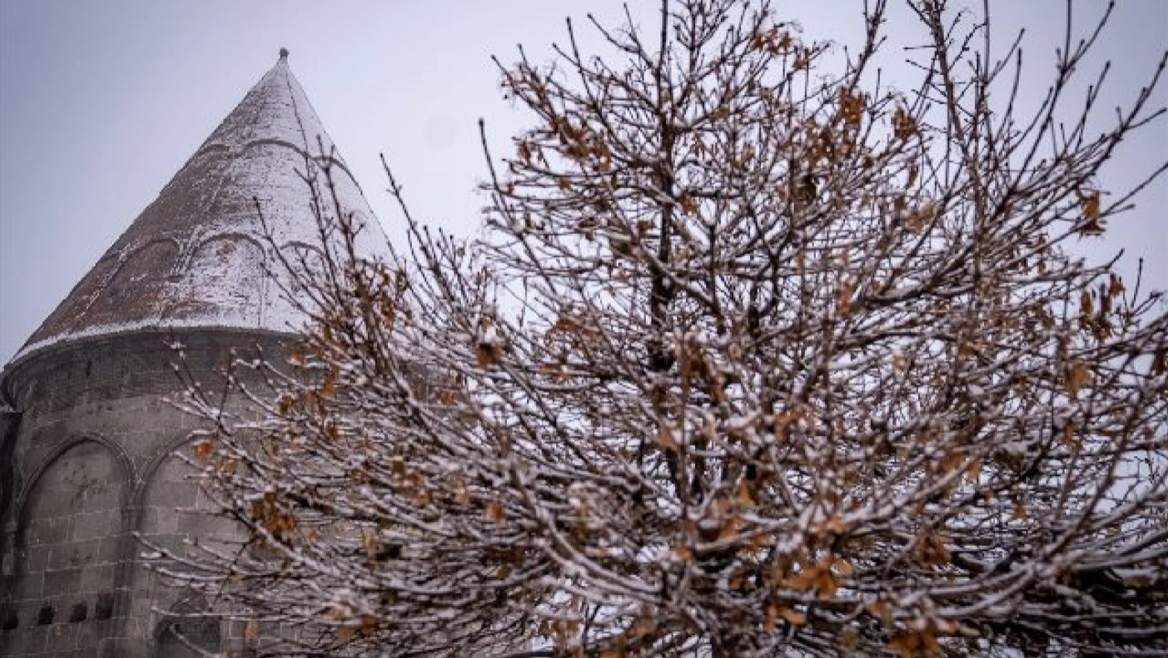 Erzurum, Ağrı, Ardahan ve Kars yeniden beyaza büründü