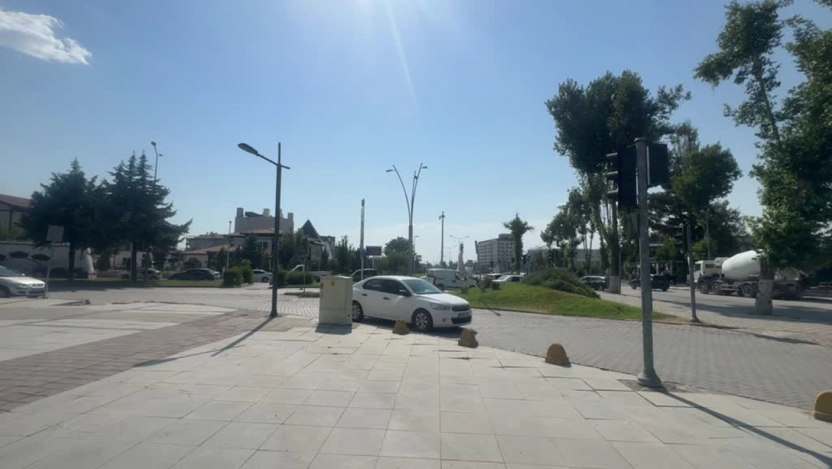 Kavurucu Sıcaklar Hayatı Yavaşlattı