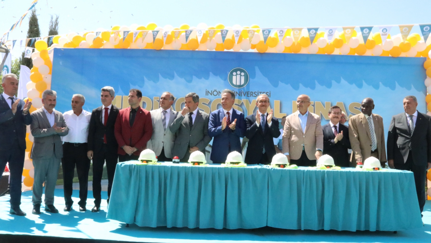 Mediko Sosyal Binası ve Öğrenci Yemekhanesi yeniden yapılıyor!