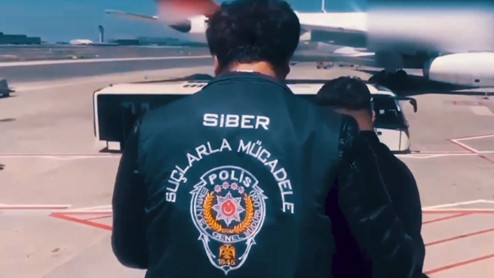 Siber Polisi 10 Günde 364 Şüpheliyi Yakaladı