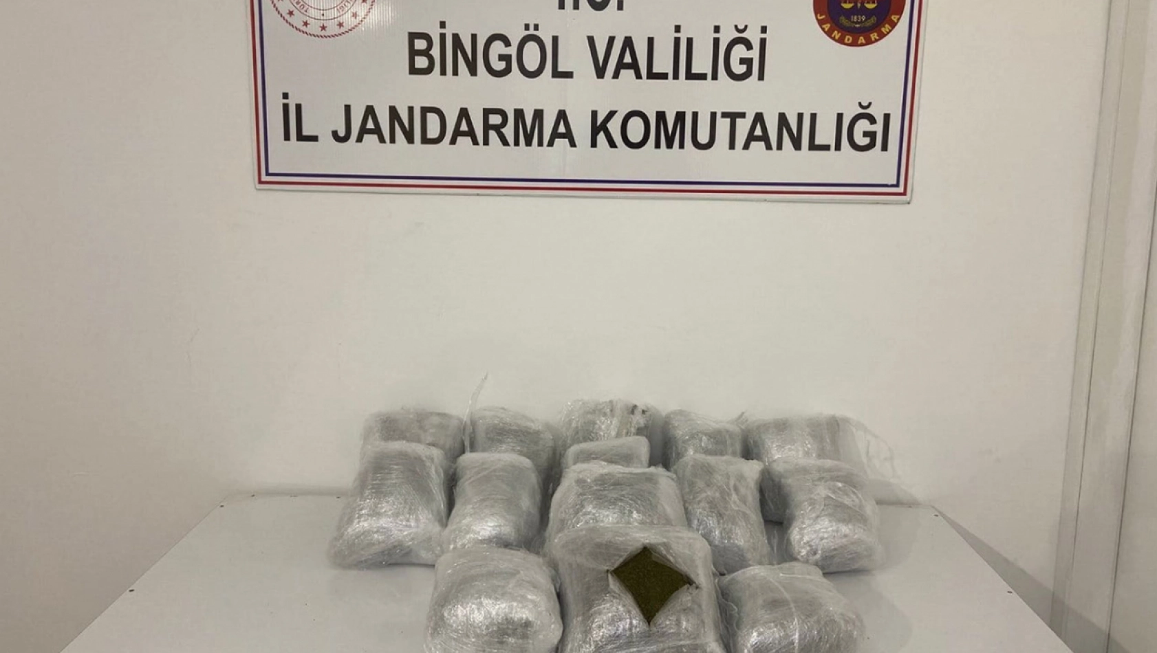 Bingöl'de yaklaşık 20 kilo uyuşturucu ele geçirildi