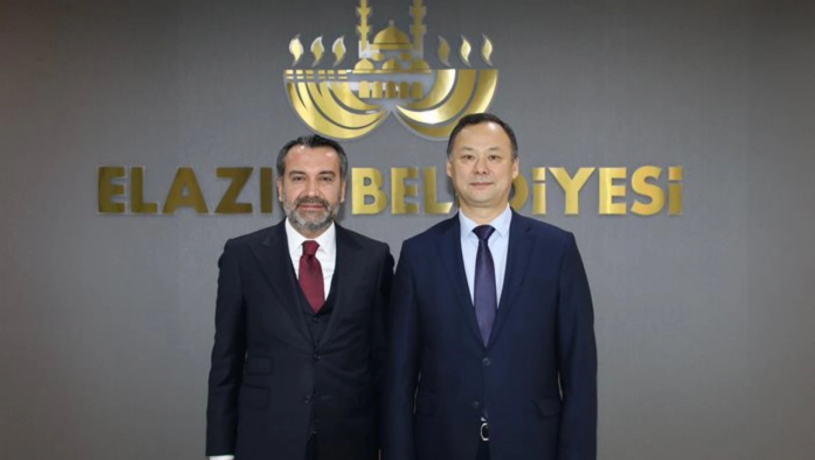 Büyükelçi Kazakbaev'den Başkan Şerifoğulları'na Ziyaret