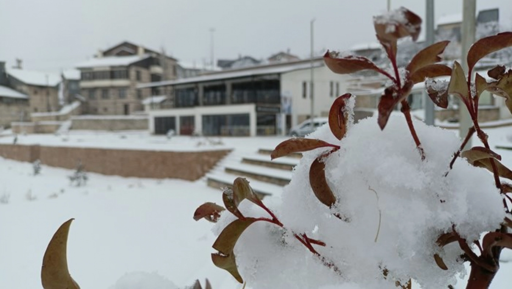 Arapgir beyaza büründü