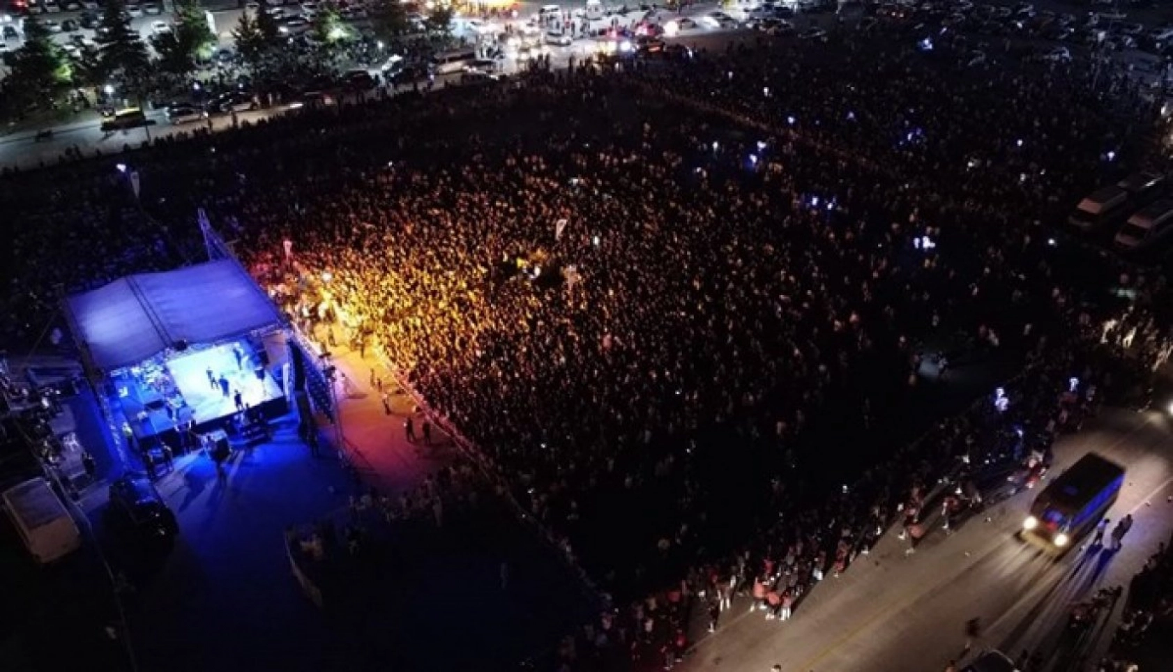 Manuş Baba Malatya'yı Salladı