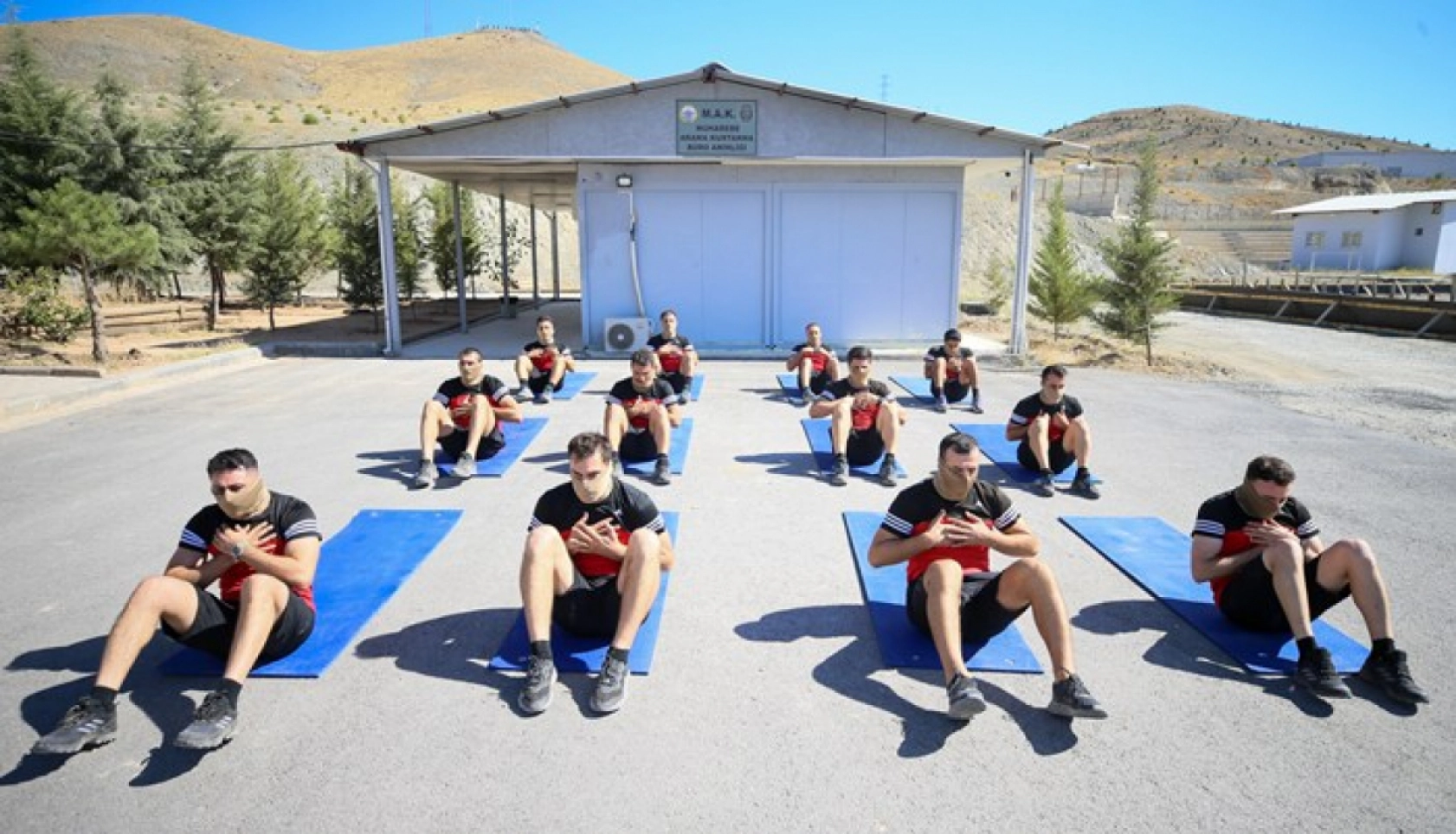 PÖH timleri zorlu koşullara hazırlanıyor