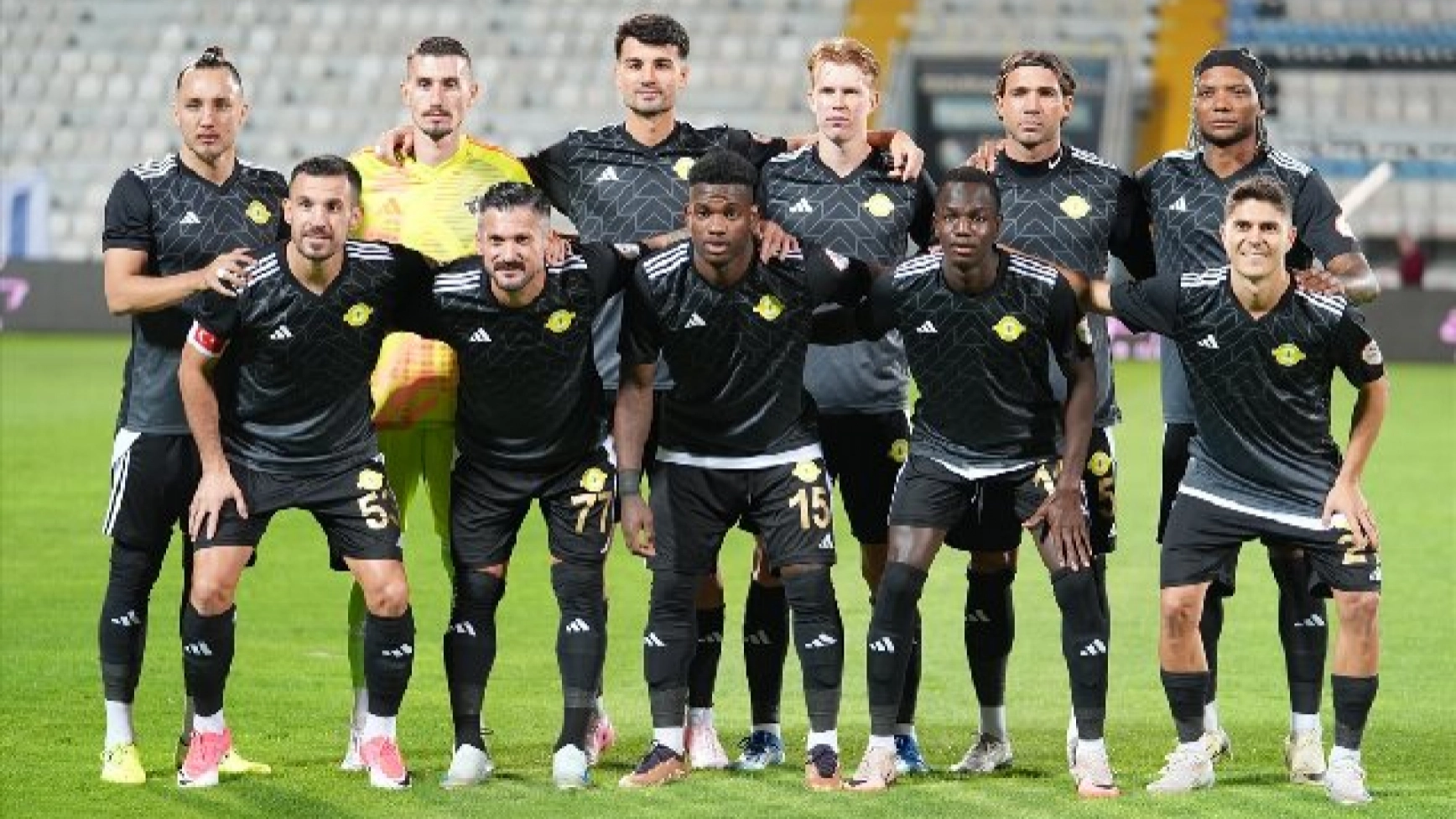 Erzurumspor FK - Esenler Erokspor Karşılaşmasından Kareler