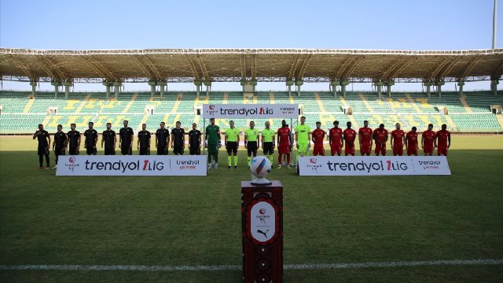 Yeni Malatyaspor-Amed Sportif Faaliyetler maçından Kareler