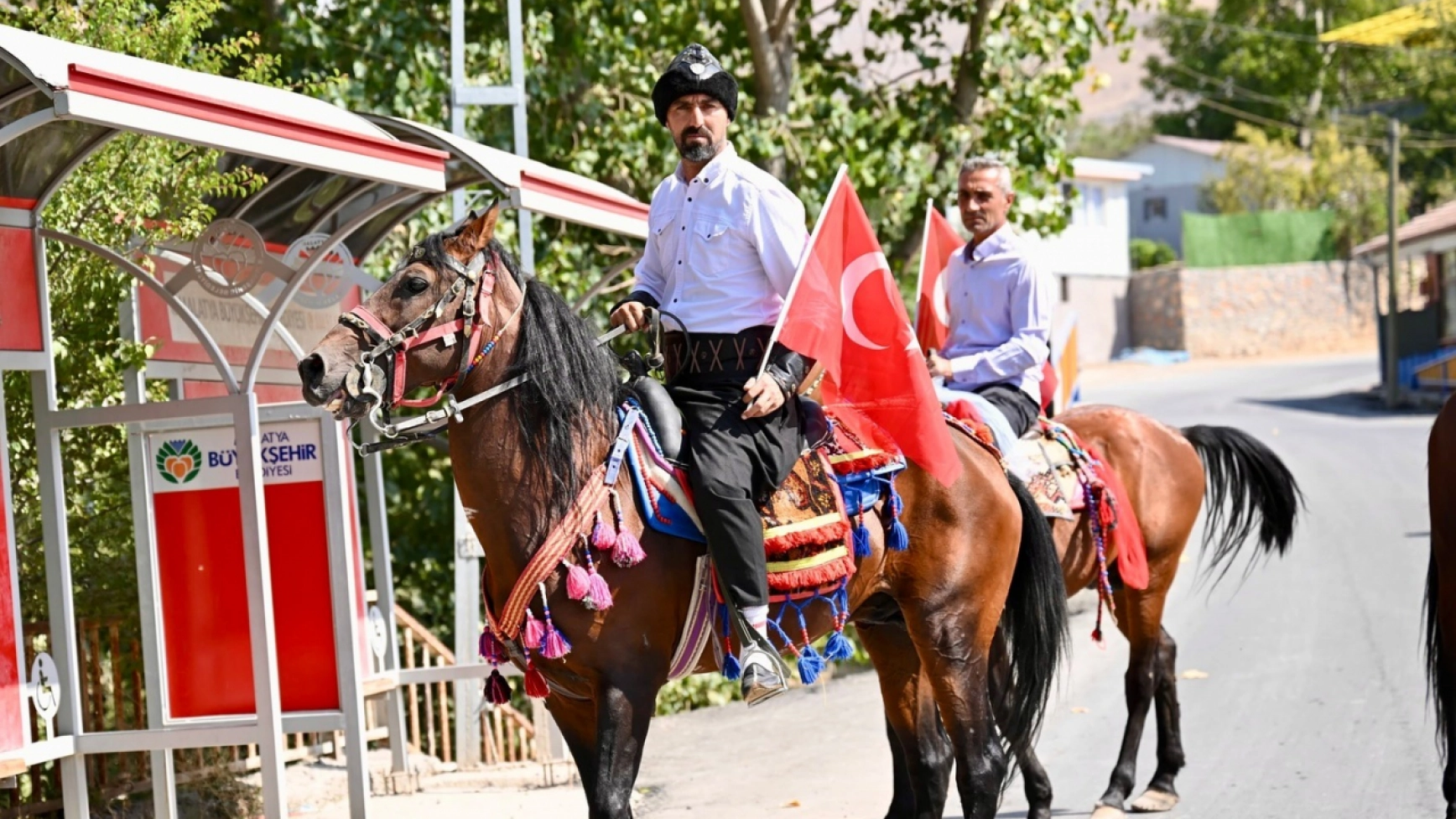 Rahvan At Yarışında Birincilik Malatya’dan: Jokey Hamurkesen’e 5 Bin TL Ödül