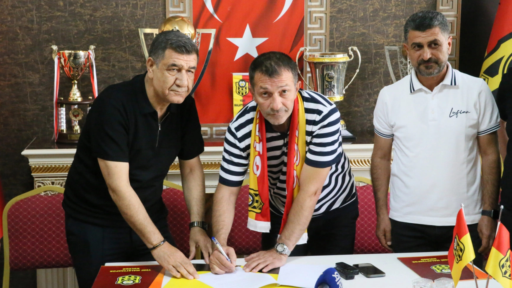 Yeni Malatyaspor, teknik direktör Cafer Aydın ile anlaştı