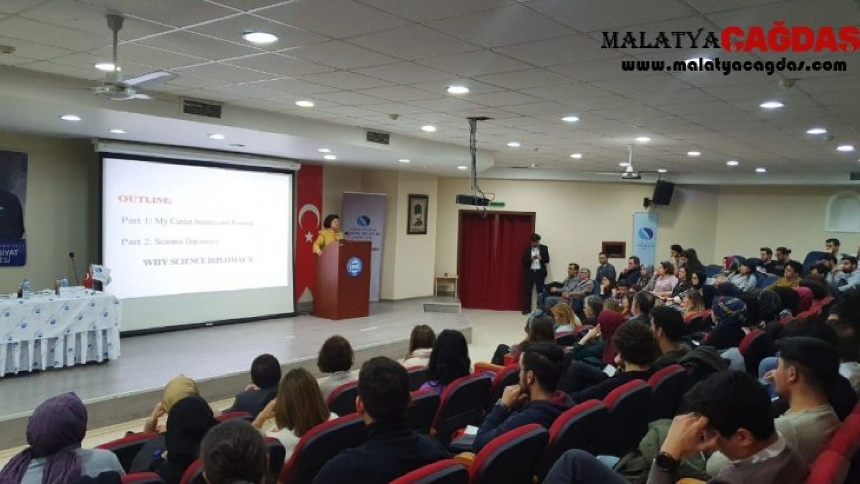 'Bilim ve Diplomasi Okulu: Türkiye'nin Yumuşak Güç Yönetimi' eğitimi başladı