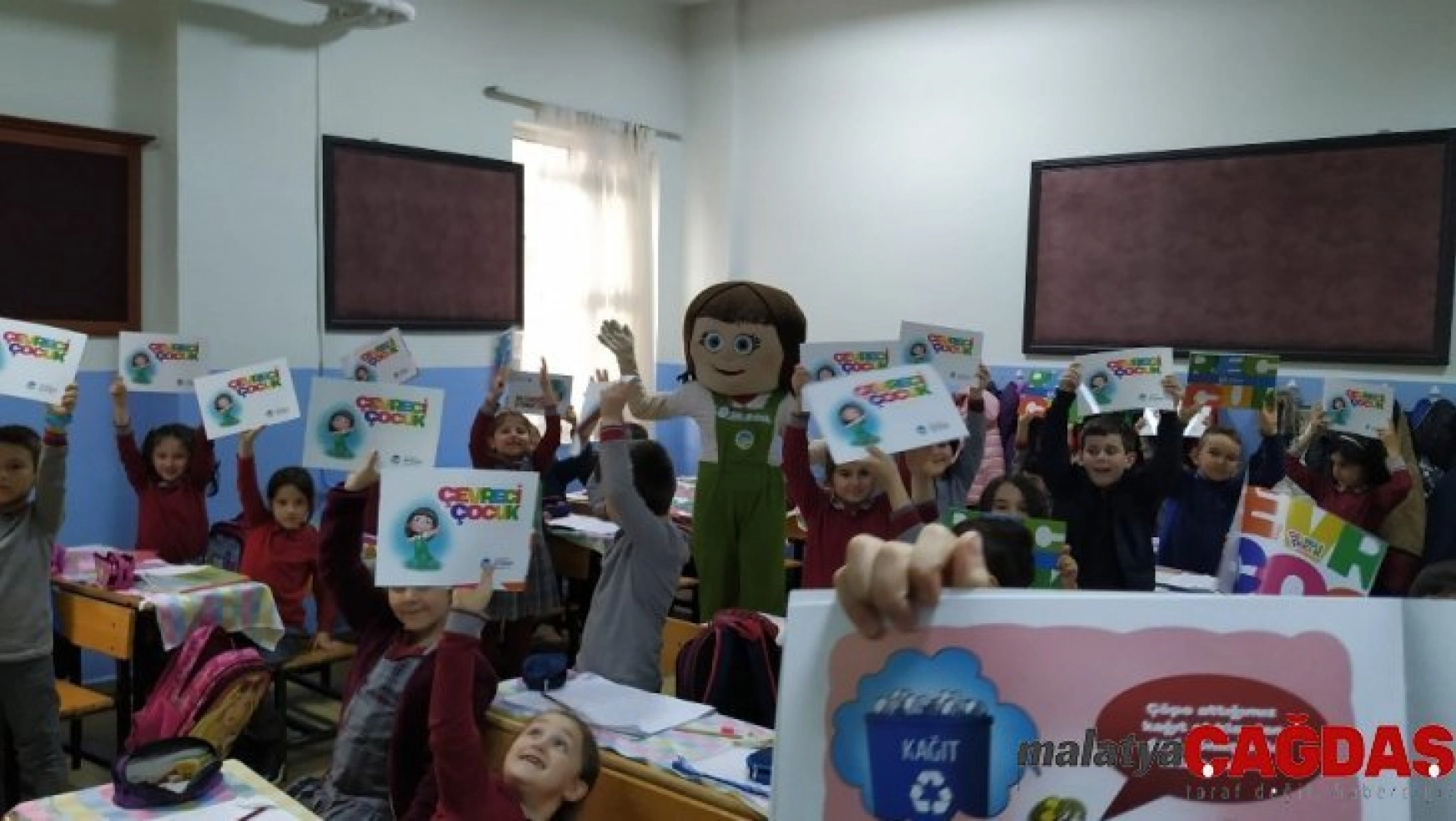 'Çevre Dostu Çocuk: Tomurcuk' projesi eğitimleri başladı