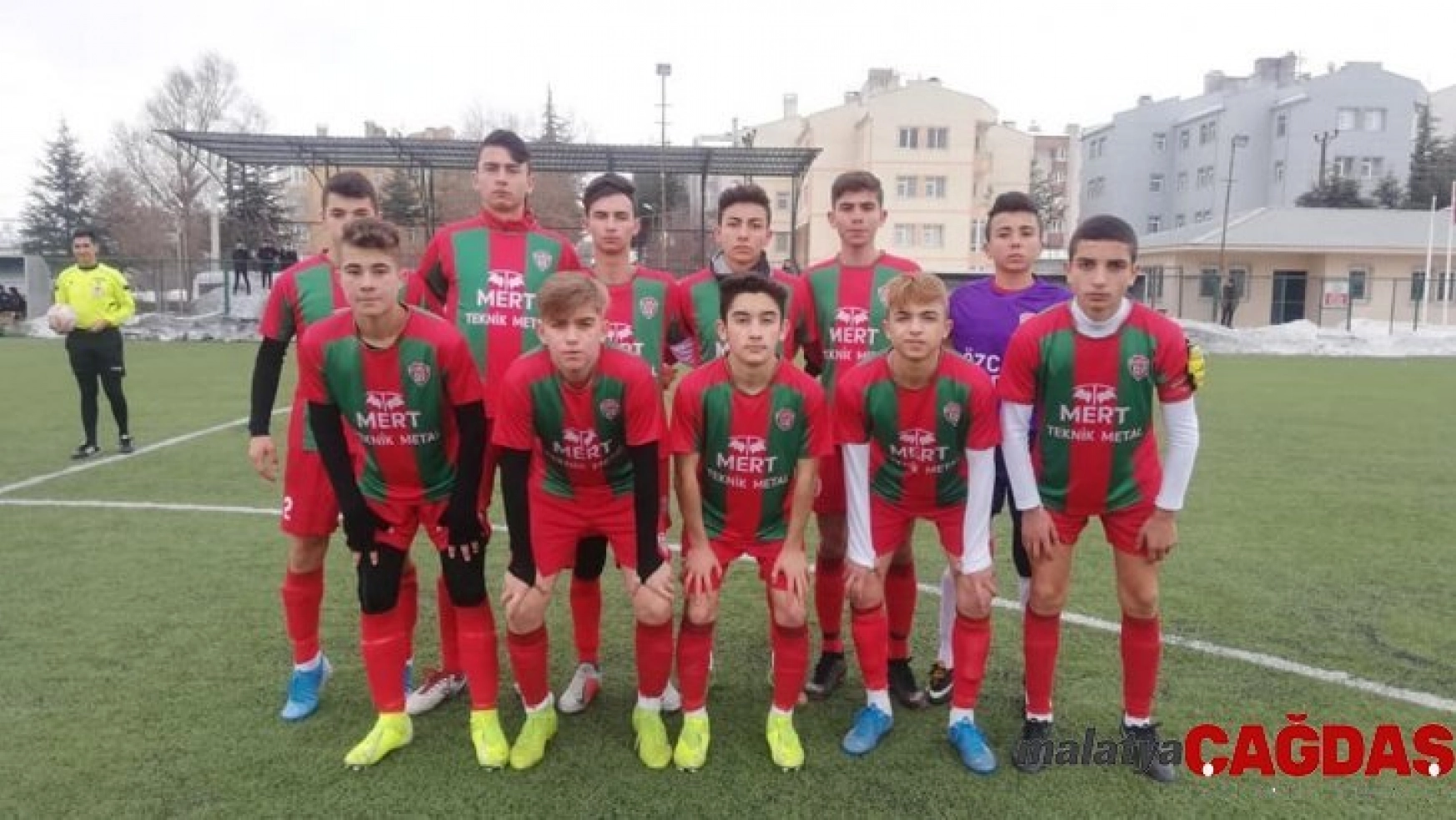 1308 Osmaneli Belediye Spor U16 takımı liderliğe yükseldi