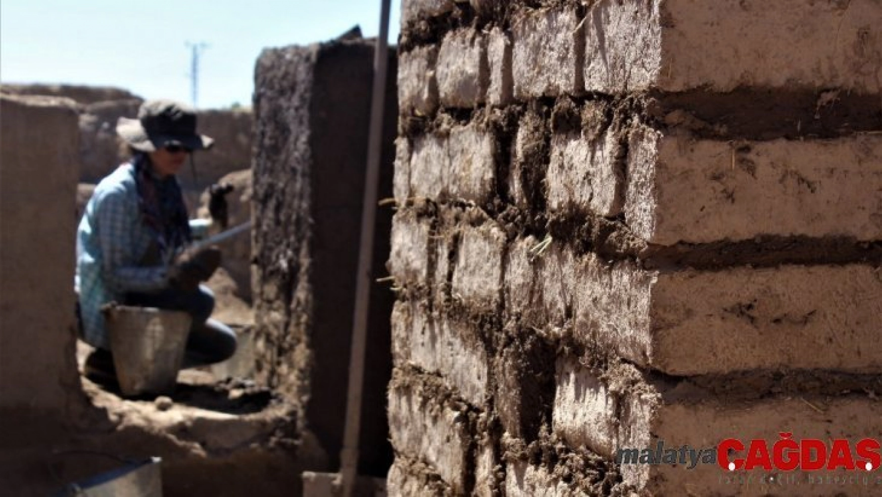 2 bin 700 yıllık Urartu evleri yeniden ayağa kaldırılıyor