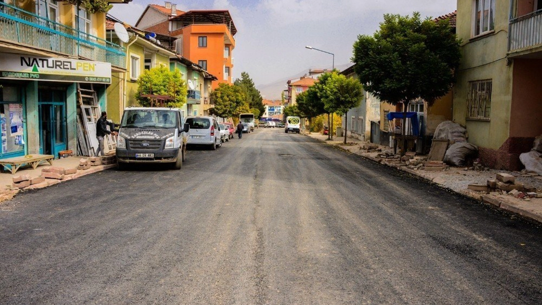 Doğanşehir'de asfalt çalışması başladı
