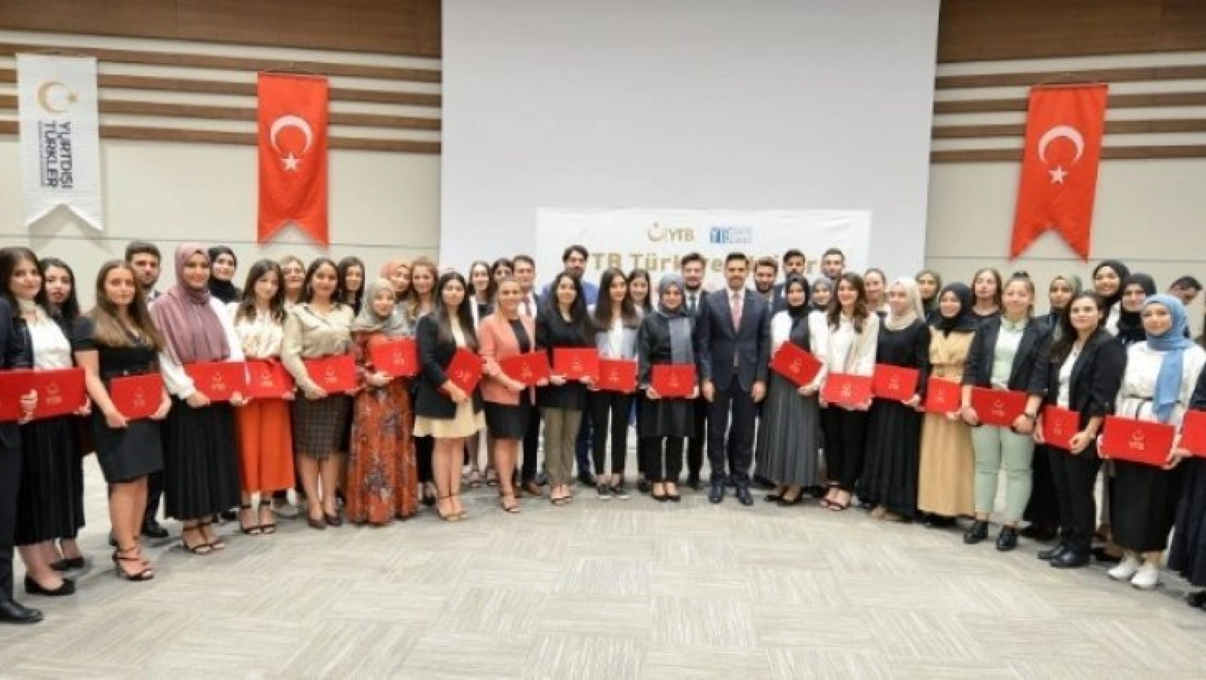 8'inci dönem Türkiye stajları sertifika töreni
