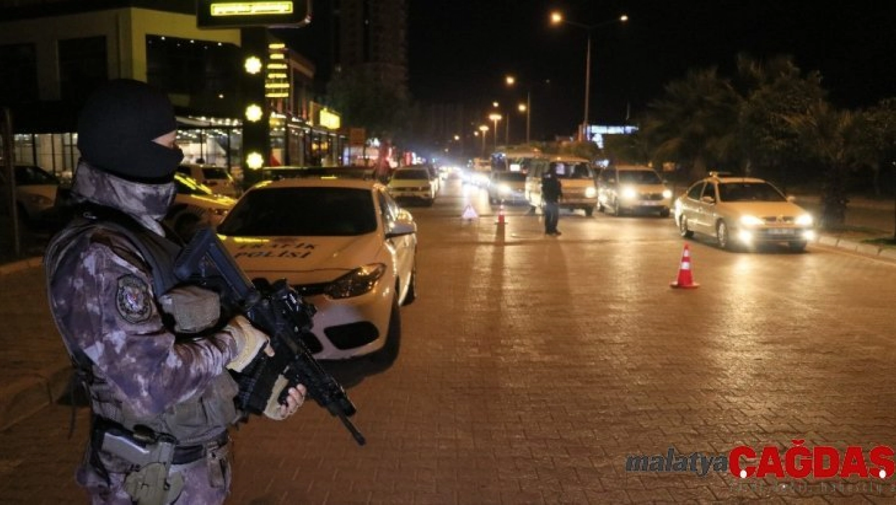 Adana'da 2 bin 708 polisle asayiş uygulaması