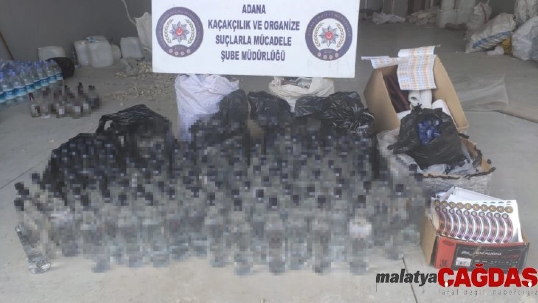 Adana'da 3 litre kaçak viski aroması ele geçirildi