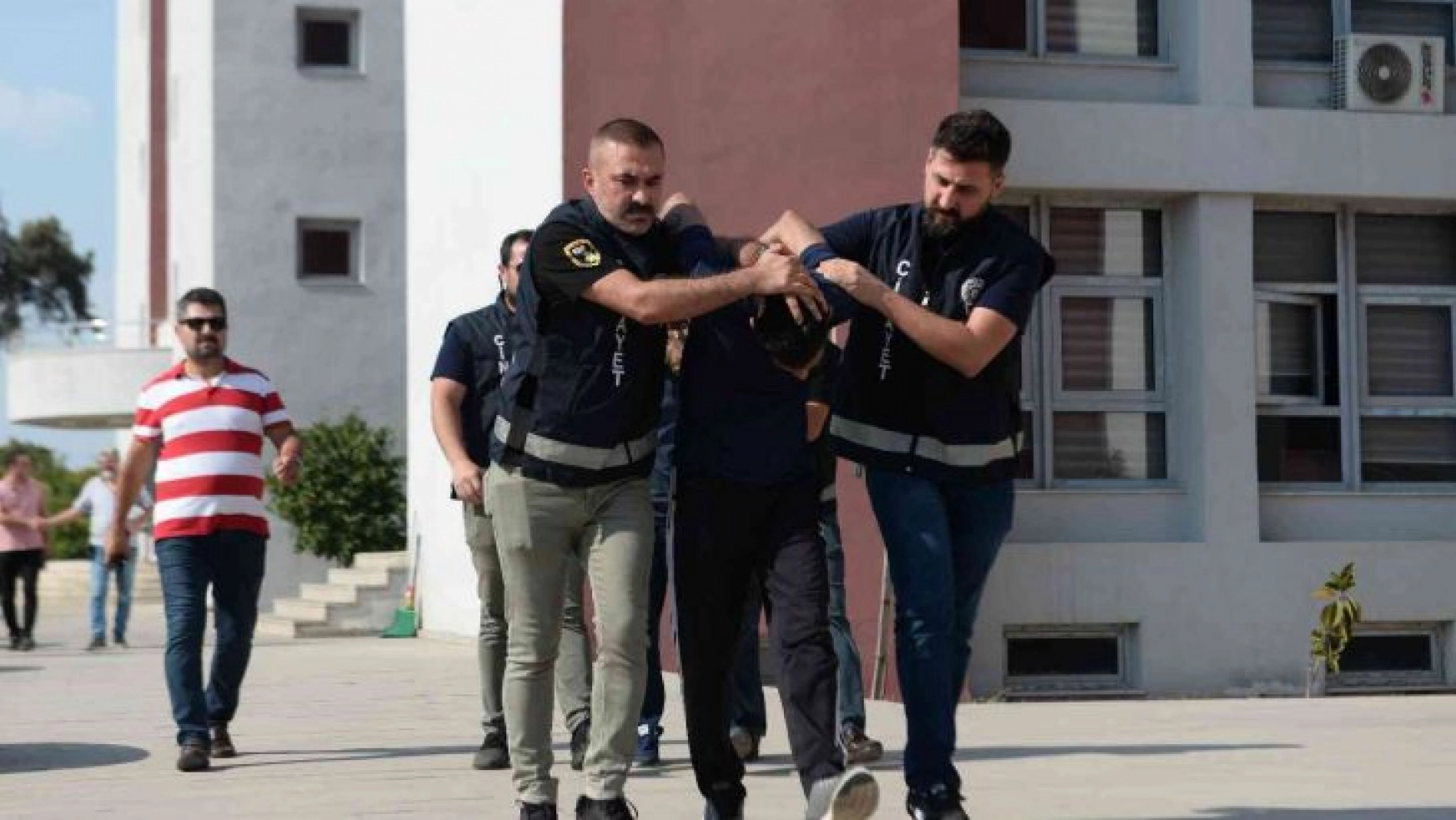 Adana polisi faili meçhul cinayeti 'kesik parmaktan' çözdü
