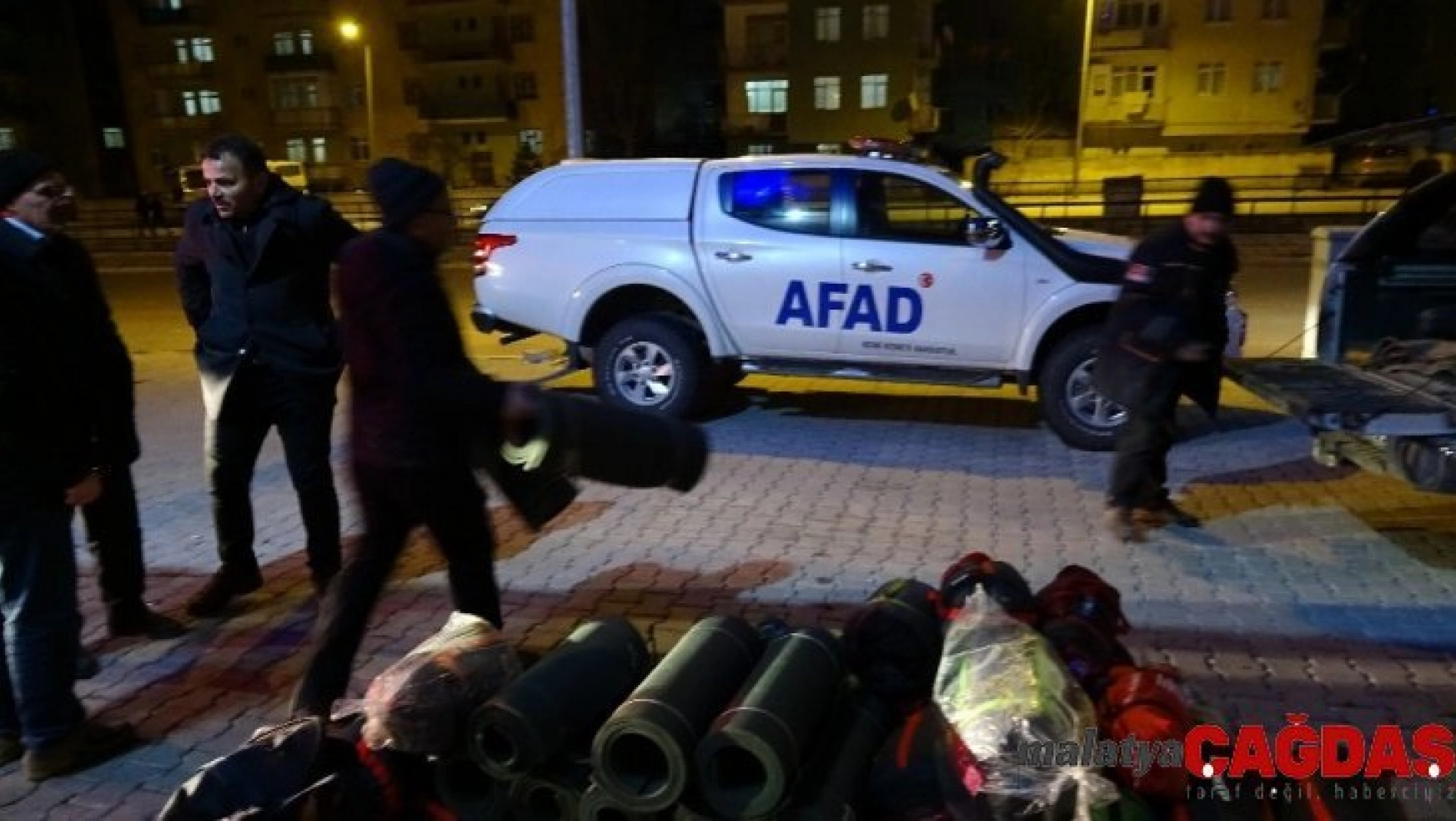 AFAD ekipleri Elazığ'a sevk edildi