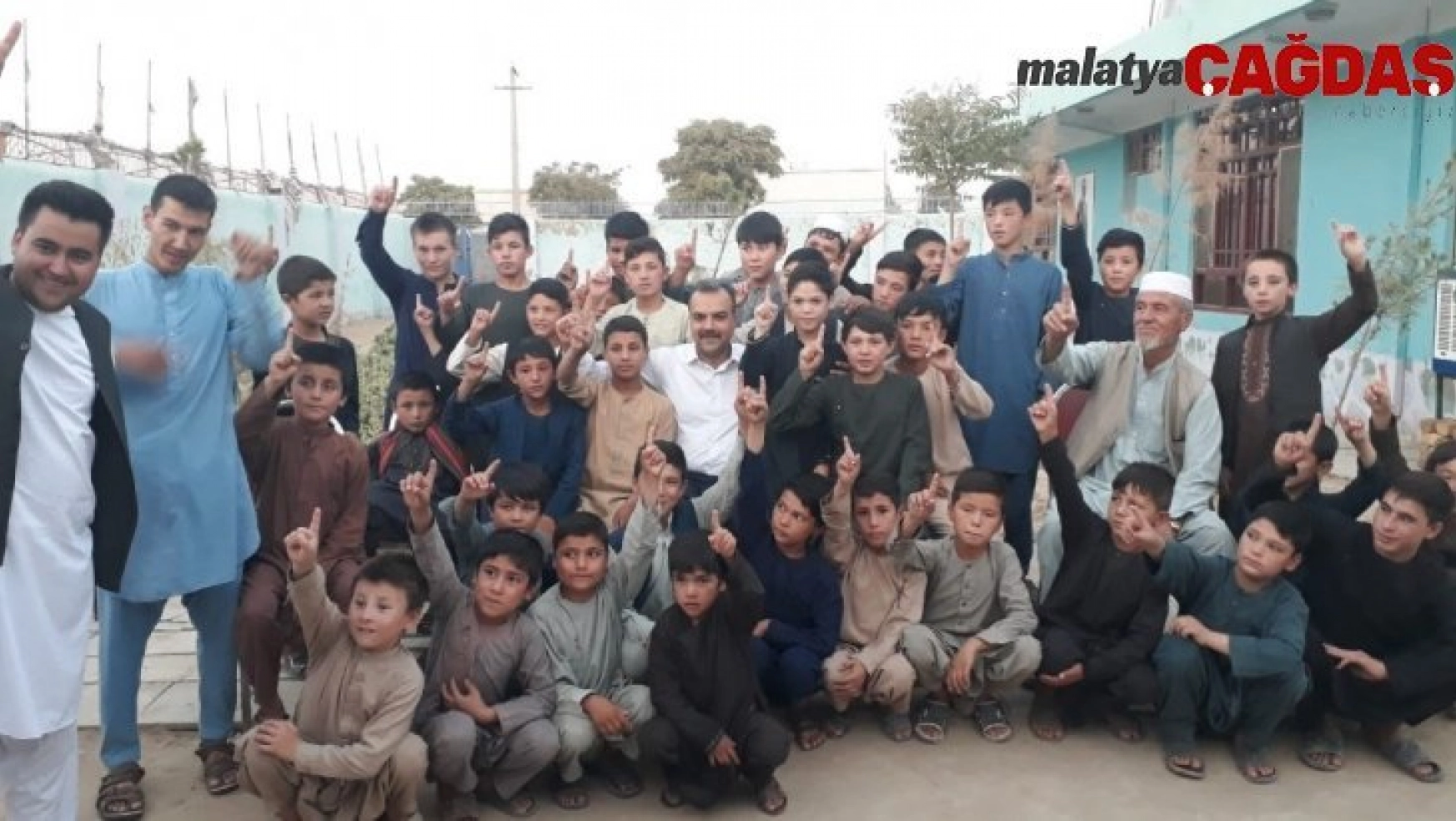 Afganistan'da Muhsin Yazıcıoğlu Yetimhanesi açıldı