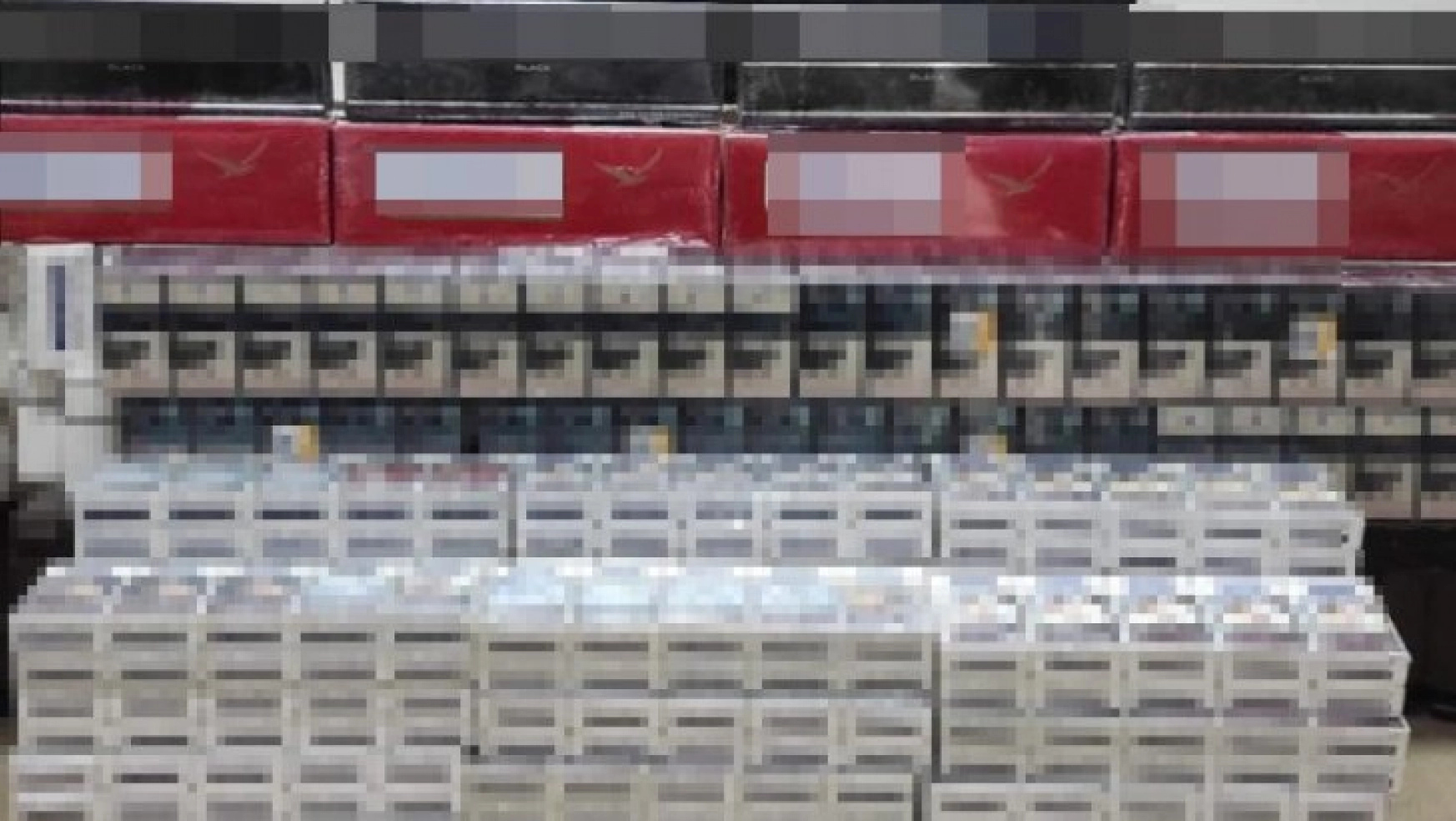 Ağrı'da tüp içerisine gizlenmiş bin 380 paket kaçak sigara ele geçirildi
