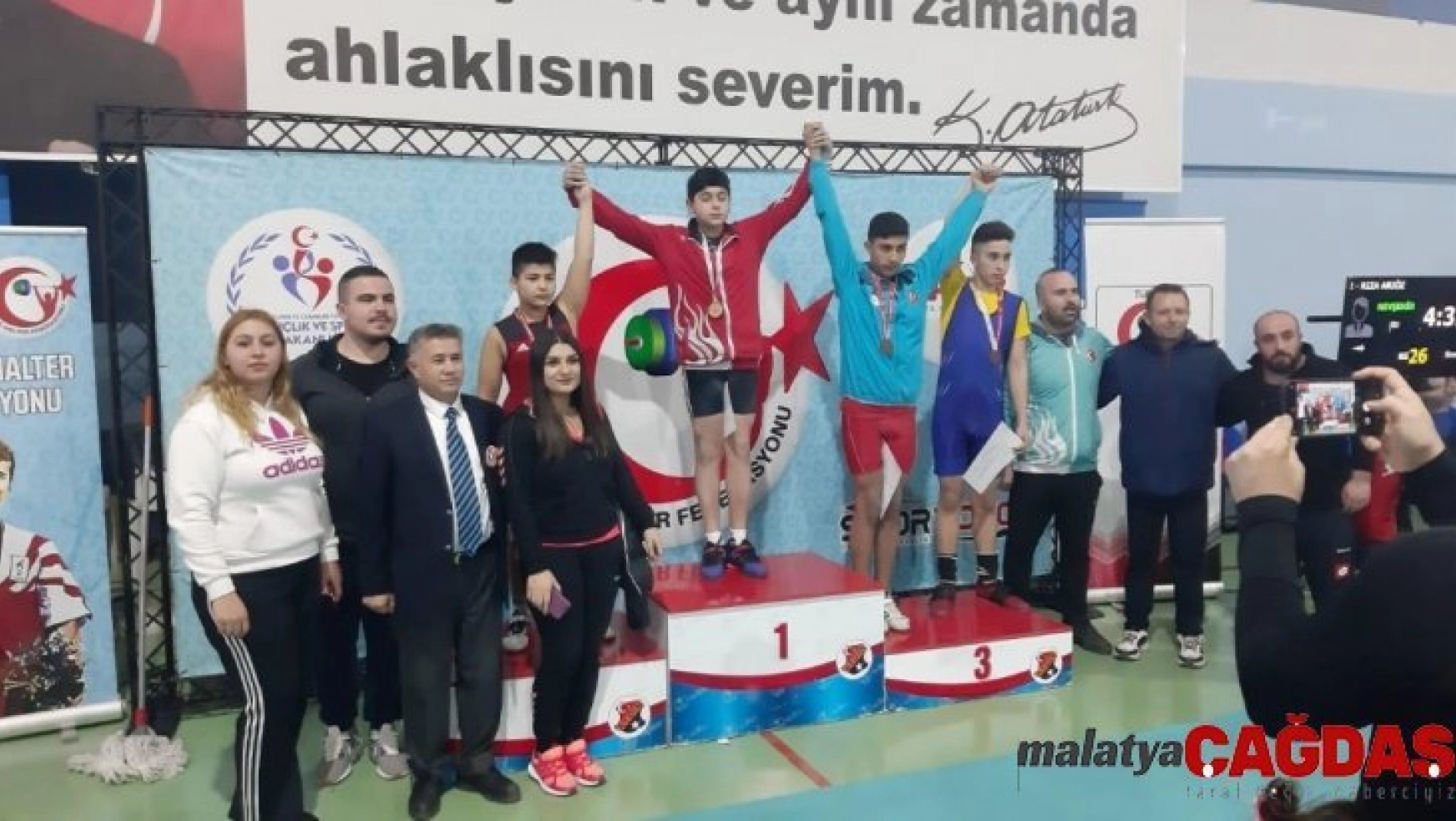 Ağrılı Halterci Batuhan Akbaş Türkiye Şampiyonu oldu