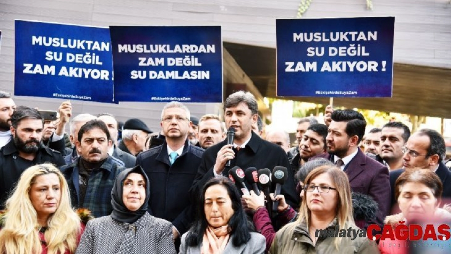 Ak Parti Eskişehir Teşkilatı'ndan su zammına tepki