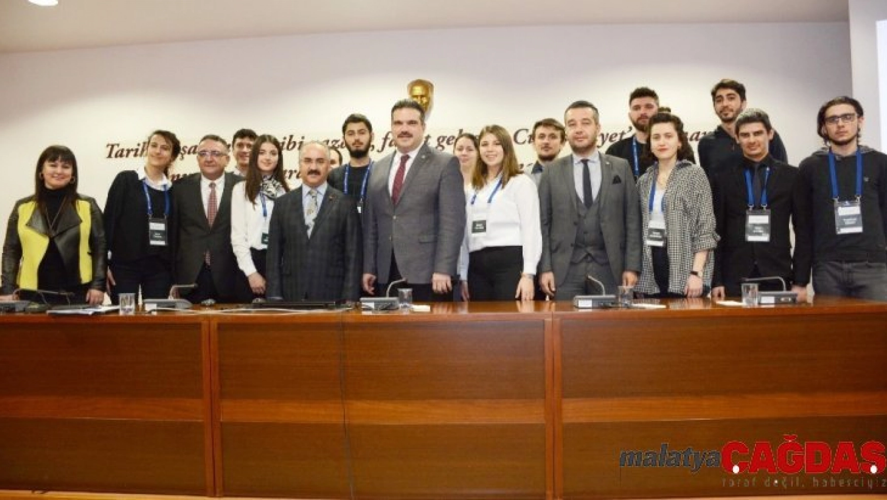 Anadolu Üniversitesi'nde genç istihdama yönelik politikalar konuşuldu